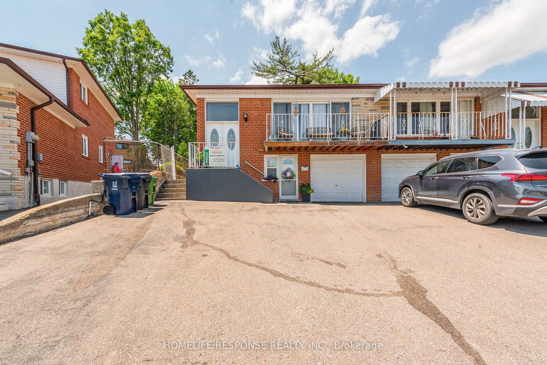 98 Dellbrook Crescent, Downsview / Black Creek, ON M9L 1E2 - Photo 1