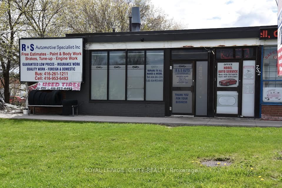 752 Warden Avenue, Dorset Park / Kennedy Park, ON M1L 4A1 - Photo 1