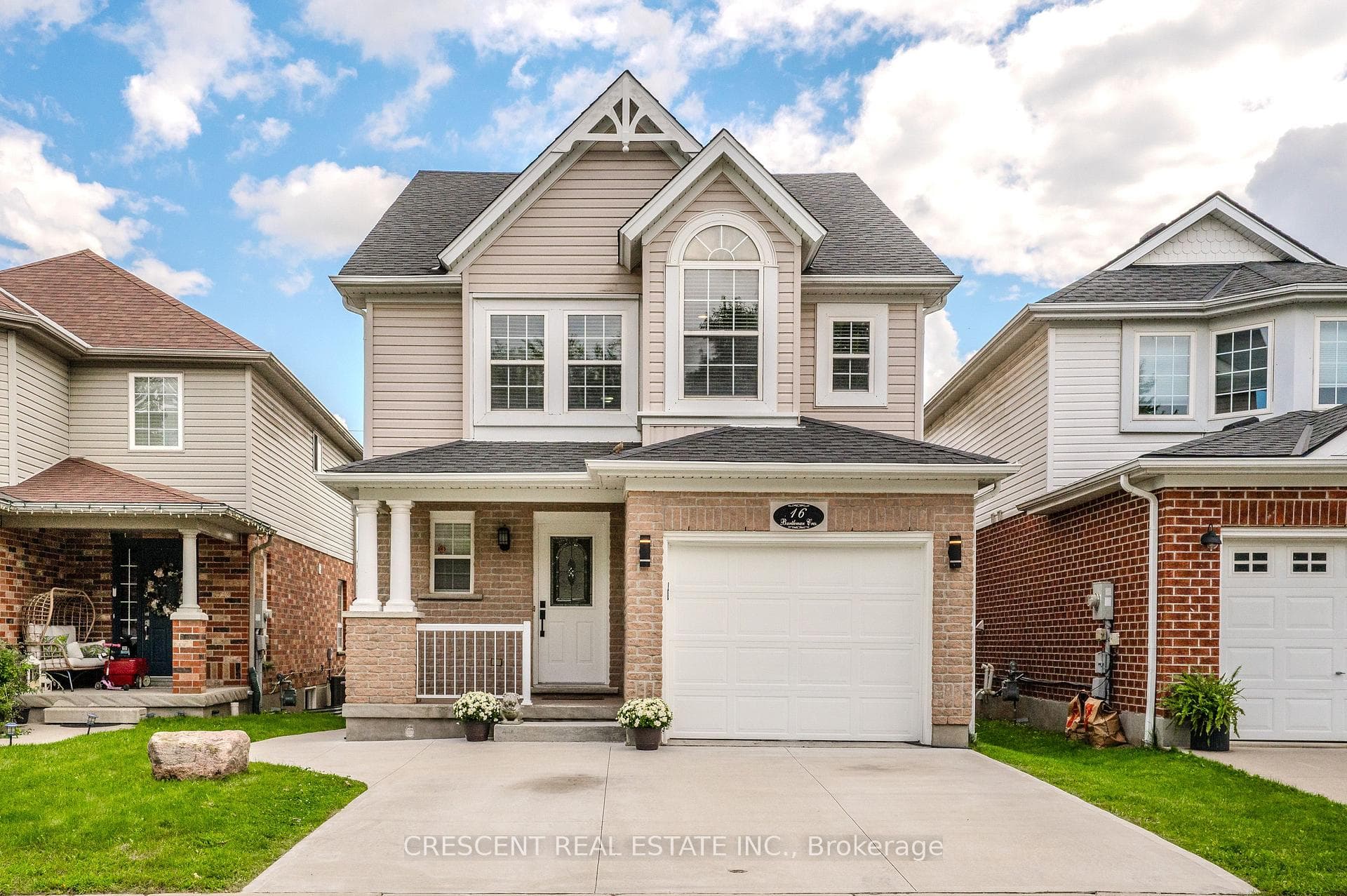 16 Bartleman Crescent, Cambridge, ON N3C 4L5 - Photo 1