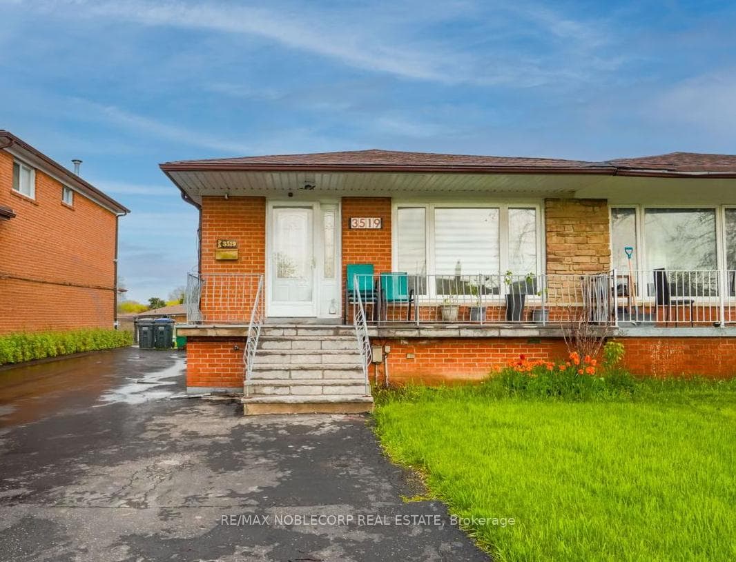 3519 Laddie Crescent, Mississauga, ON L4T 1N2 - Photo 1