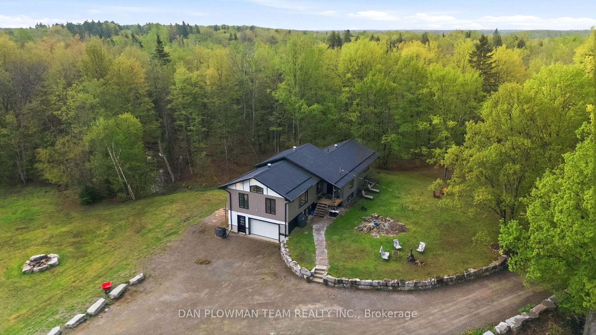 377 Balmer Road, North Kawartha