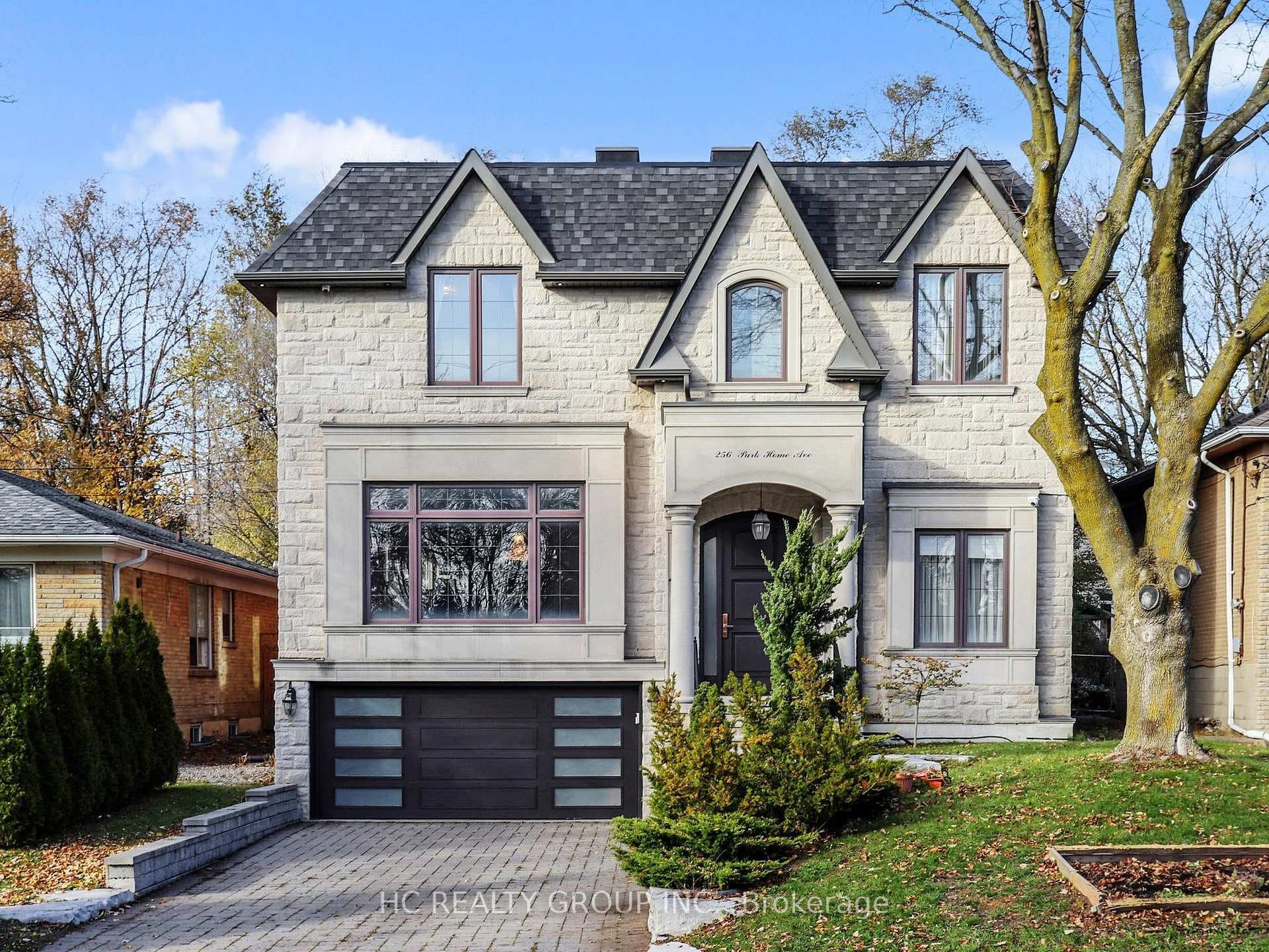 256 Park Home Avenue, Thornhill / Willowdale, ON M2R 1A3 - Photo 1