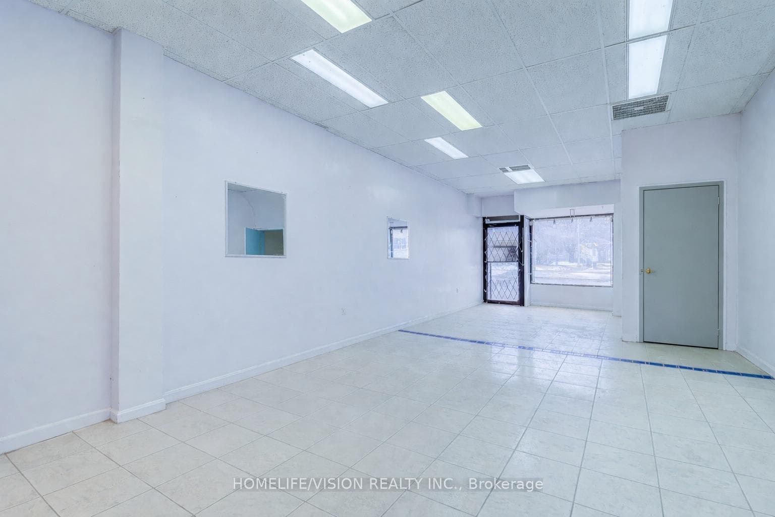2877 St Clair Avenue, Danforth / East York, ON M4B 1N4 - Photo 1