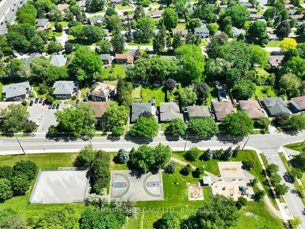 957 Francis Road, Burlington, ON L7T 3Z1 - Photo 1