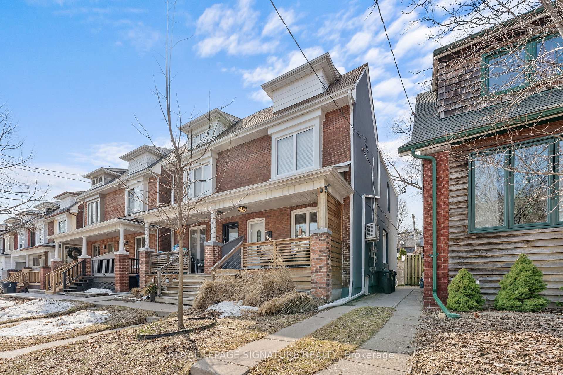 176 Hastings Avenue, Riverdale / Leslieville, ON M4L 2L3 - Photo 1