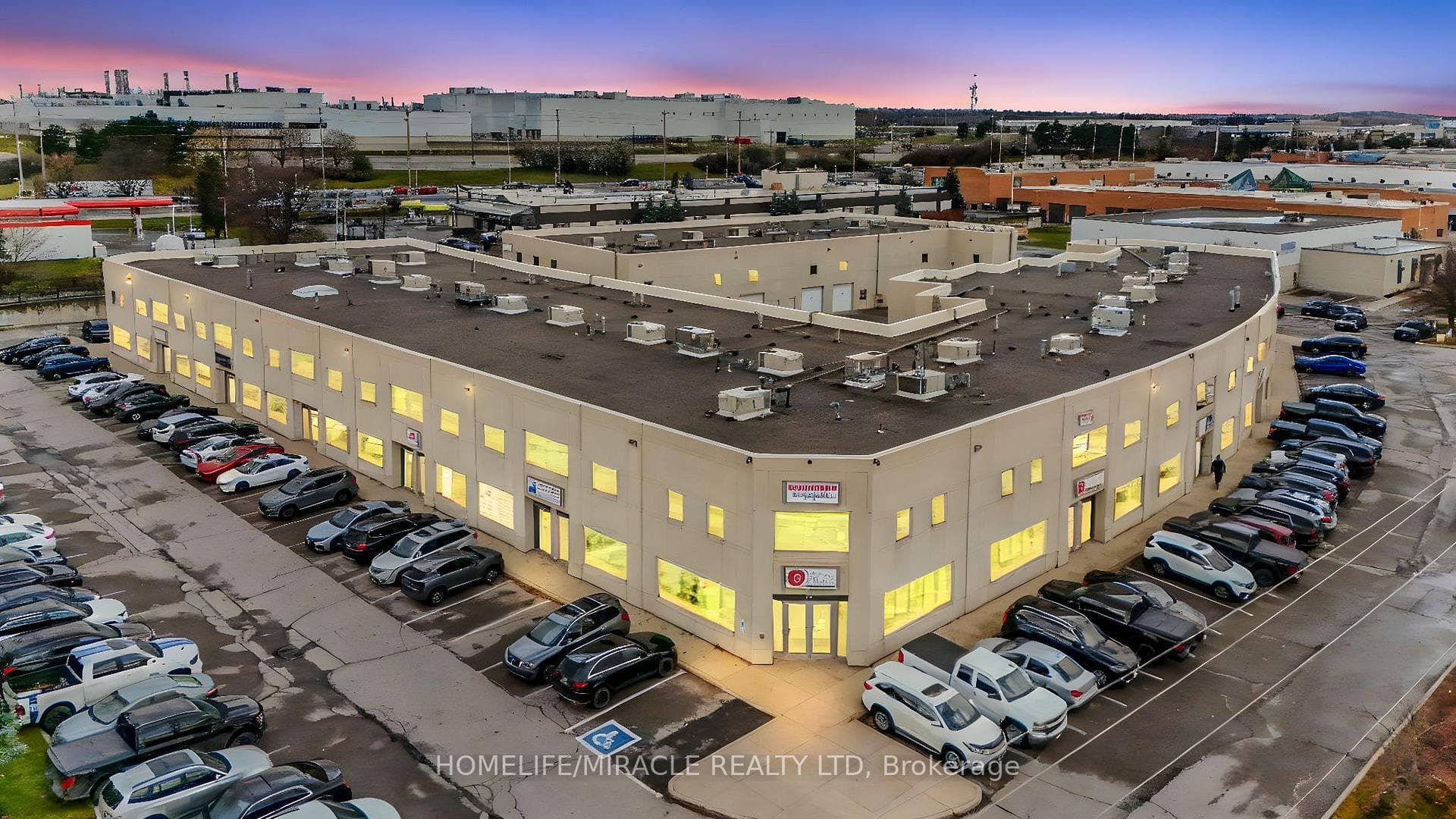 2 Automatic Drive Unit 112, Brampton, ON L6S 6K8 - Photo 1