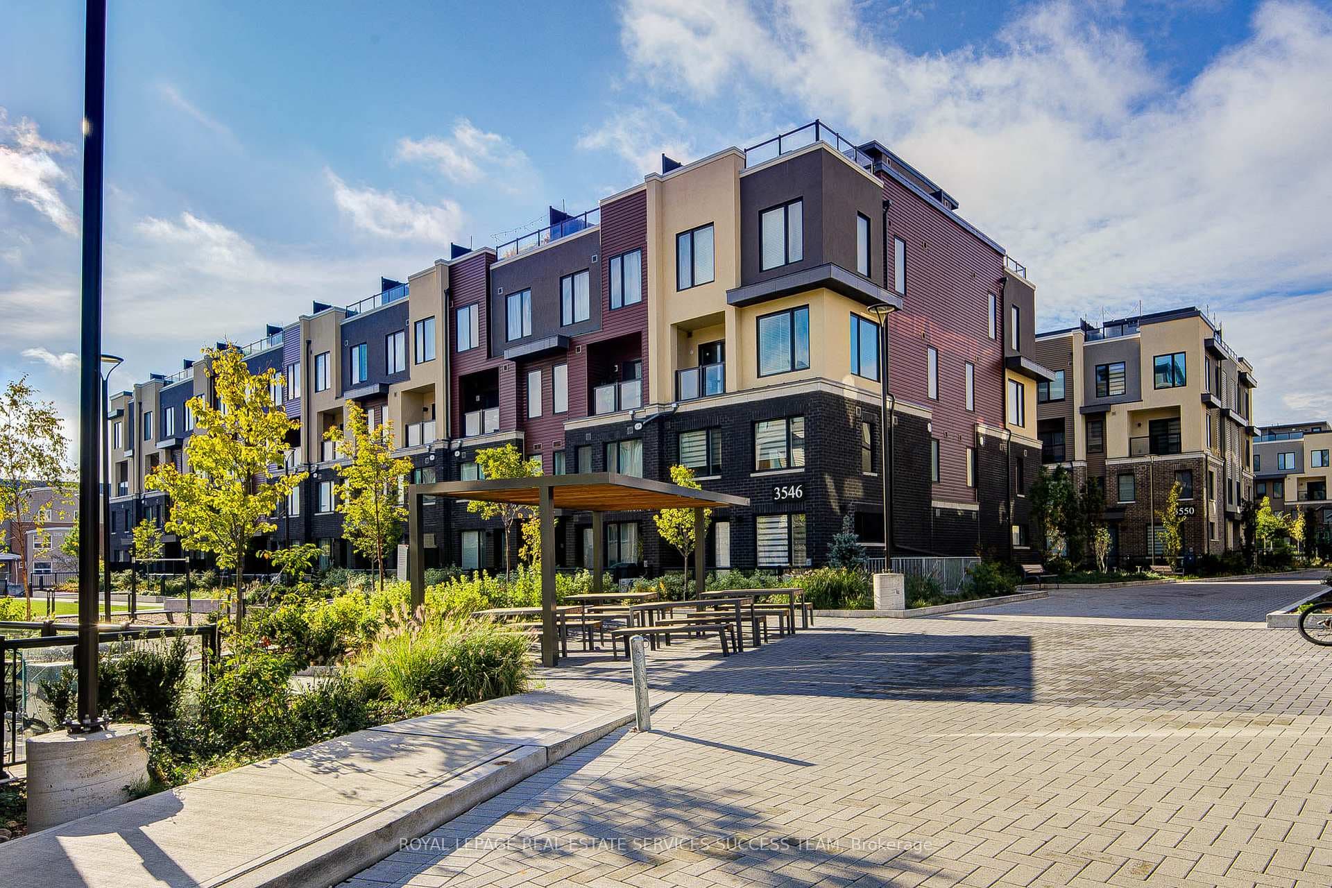 3546 Colonial Drive Unit # 2, Mississauga