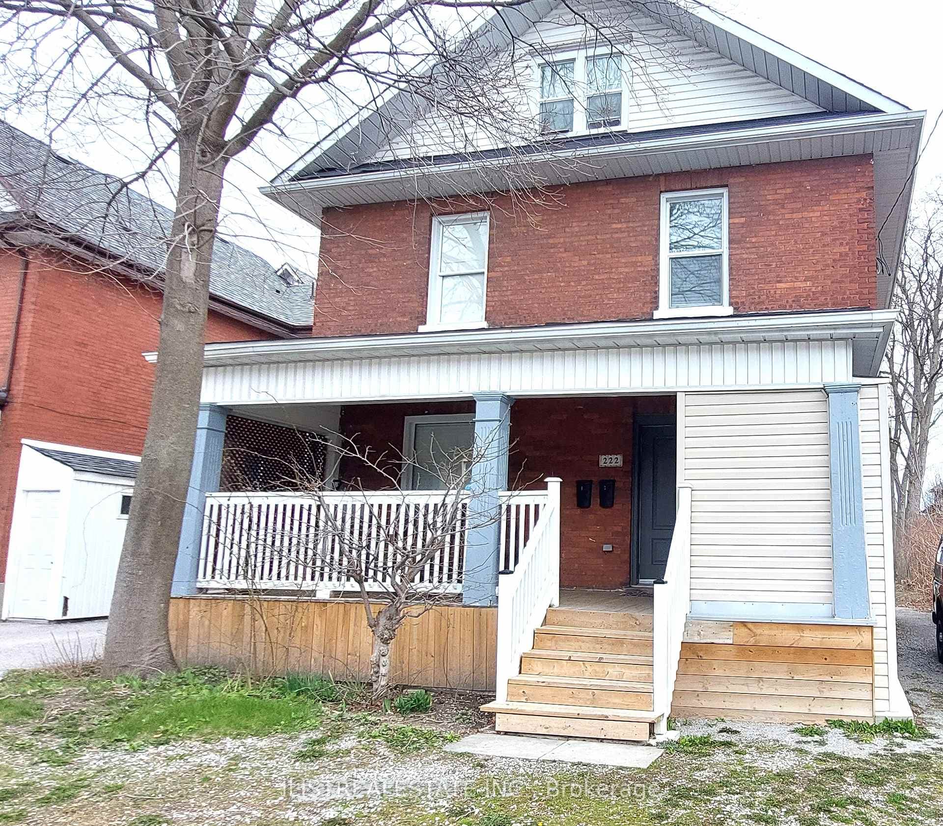 222 Athol Street, Oshawa, ON L1H 1K3 - Photo 1
