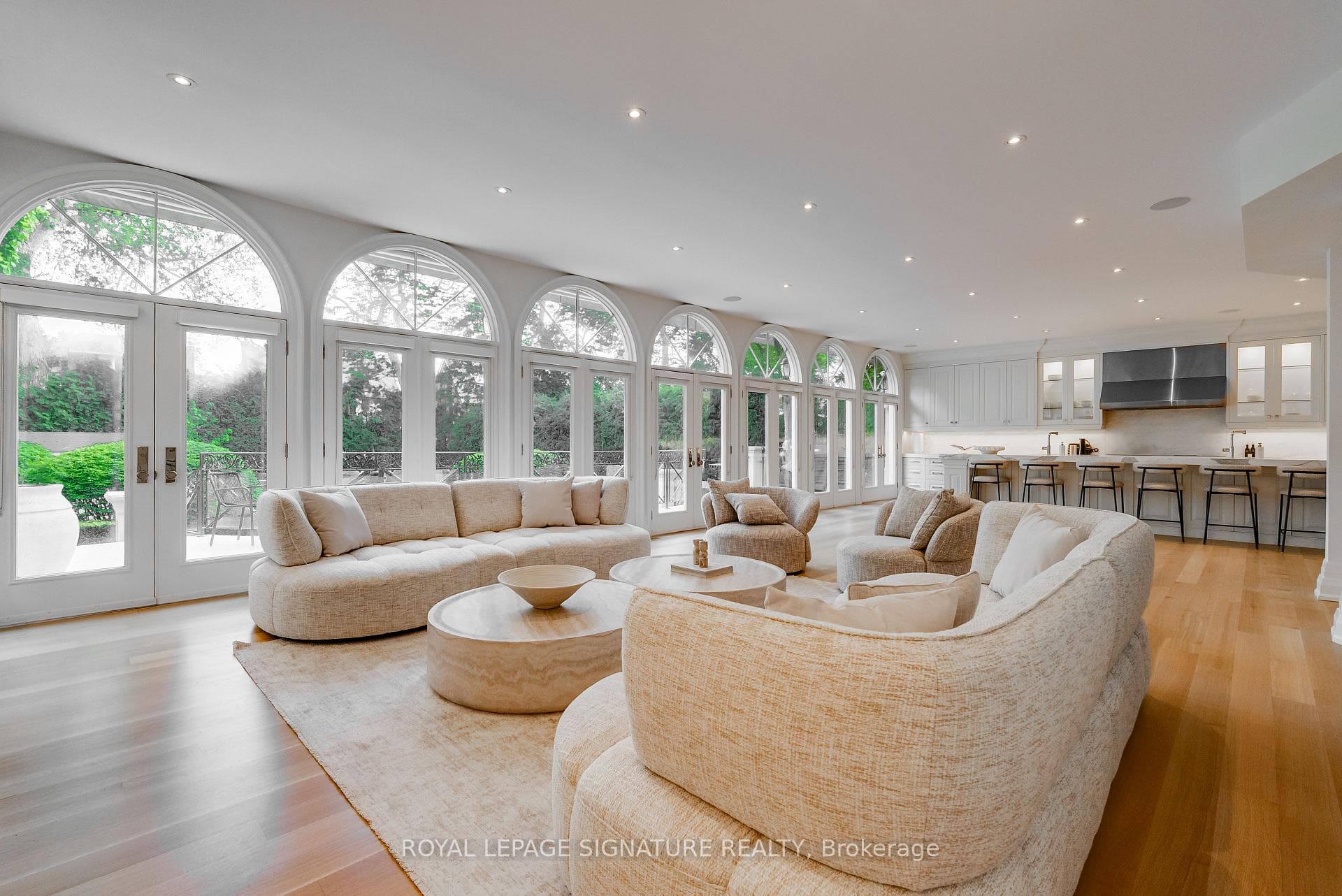 27 Teddington Park Avenue, Lawrence Park / Bedford Park, ON M4N 2C4 - Photo 1