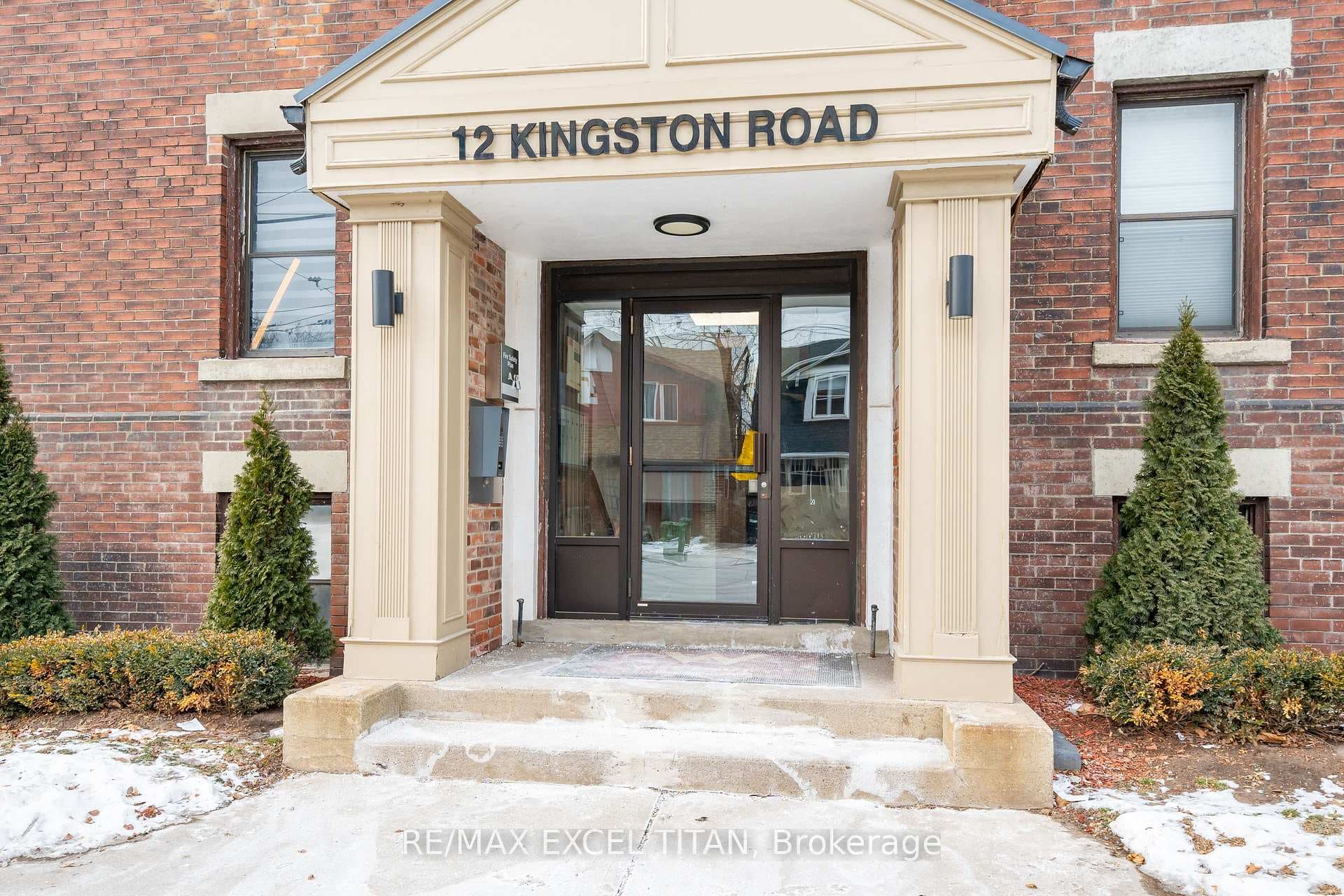 12 Kingston Road Unit 65, The Beaches / Upper Beaches, ON M4L 1S5 - Photo 1