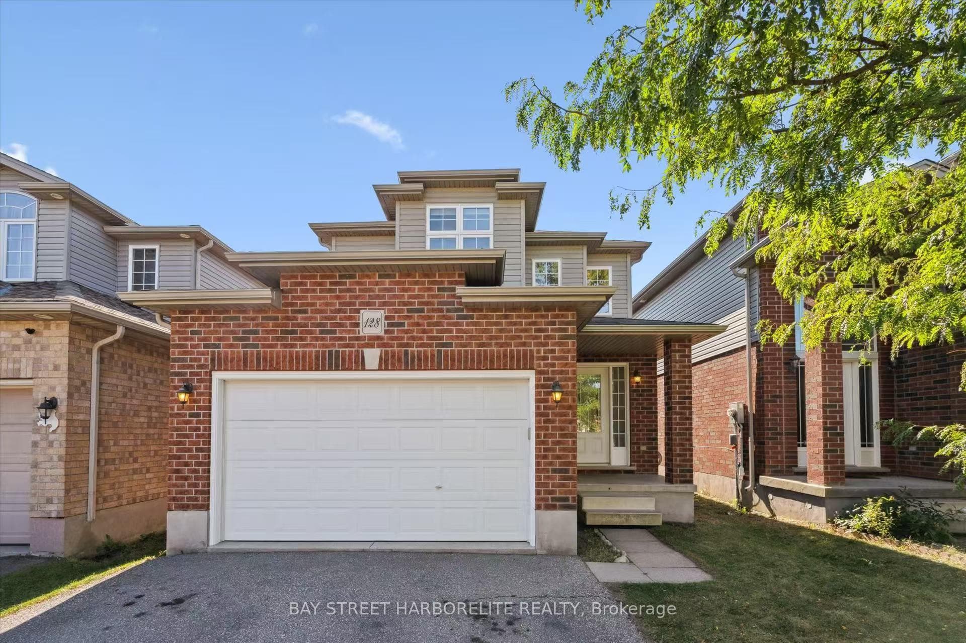 128 CLOUGH Crescent, Guelph, ON N1L 0E4 - Photo 1