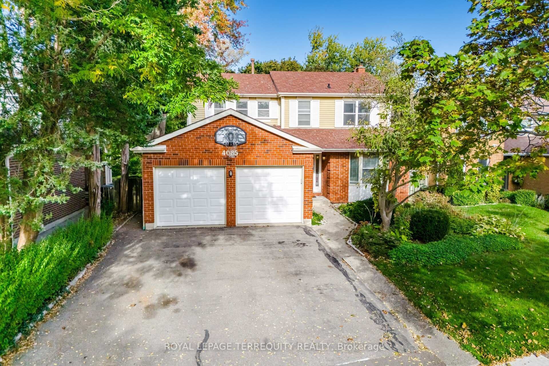4085 Wheelwright Crescent, Mississauga, ON L5L 2X3 - Photo 1