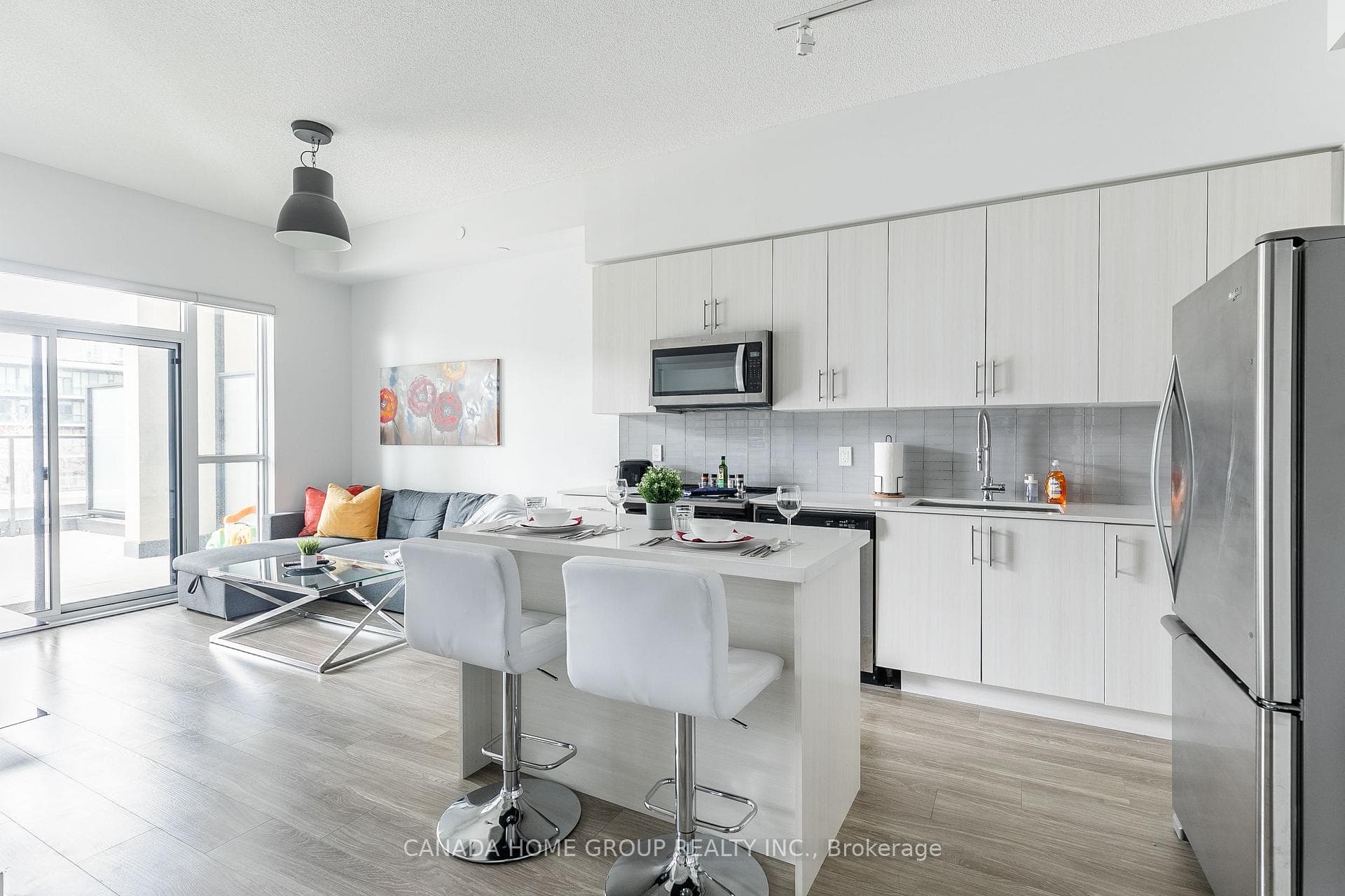 4055 Parkside Village Drive Unit 616, Mississauga, ON L5B 0K2 - Photo 1