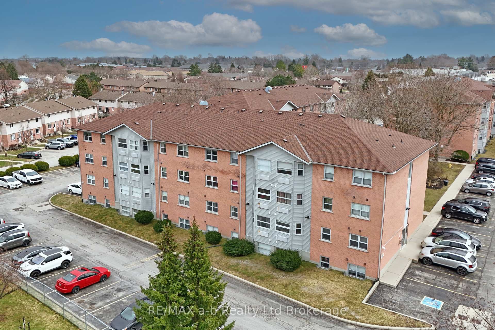 64 Hiawatha Road Unit 36, Woodstock, ON N4T 1P4 - Photo 1