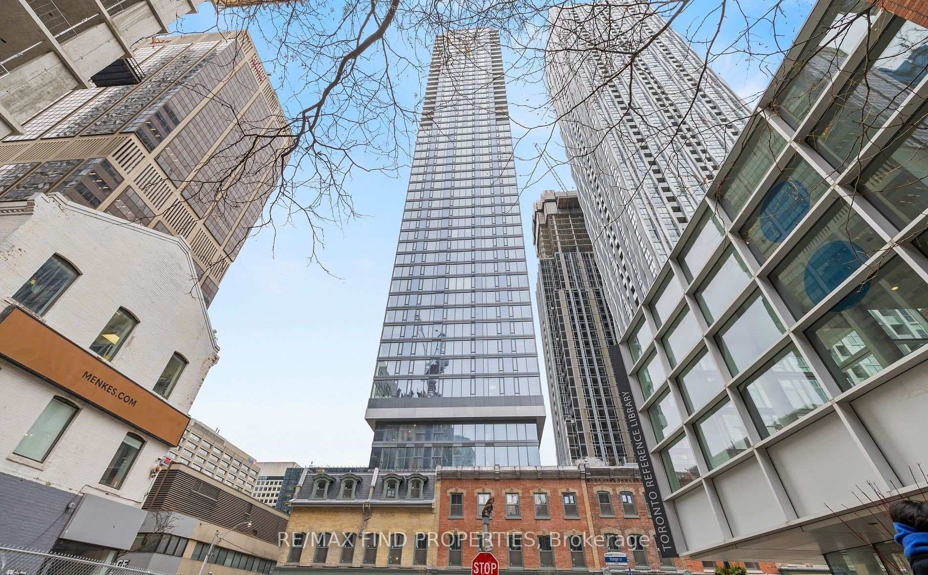8 Cumberland Street Unit 501, Toronto C02