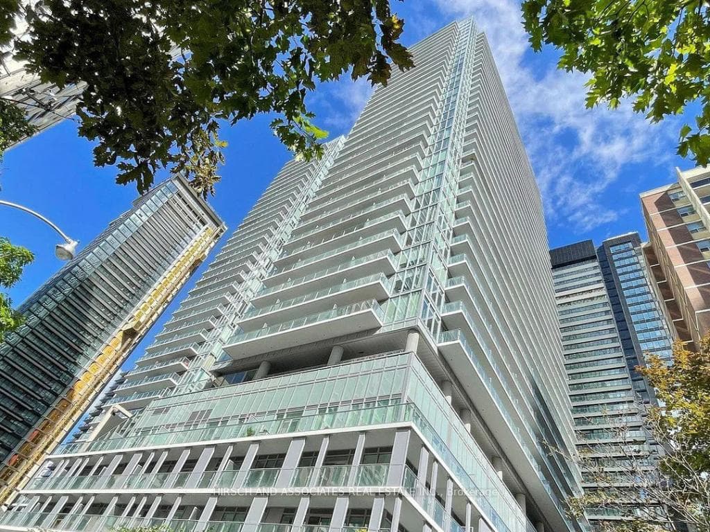 99 Broadway Avenue Unit 1208 NT, Leaside / Davisville, ON M4P 0E3 - Photo 1