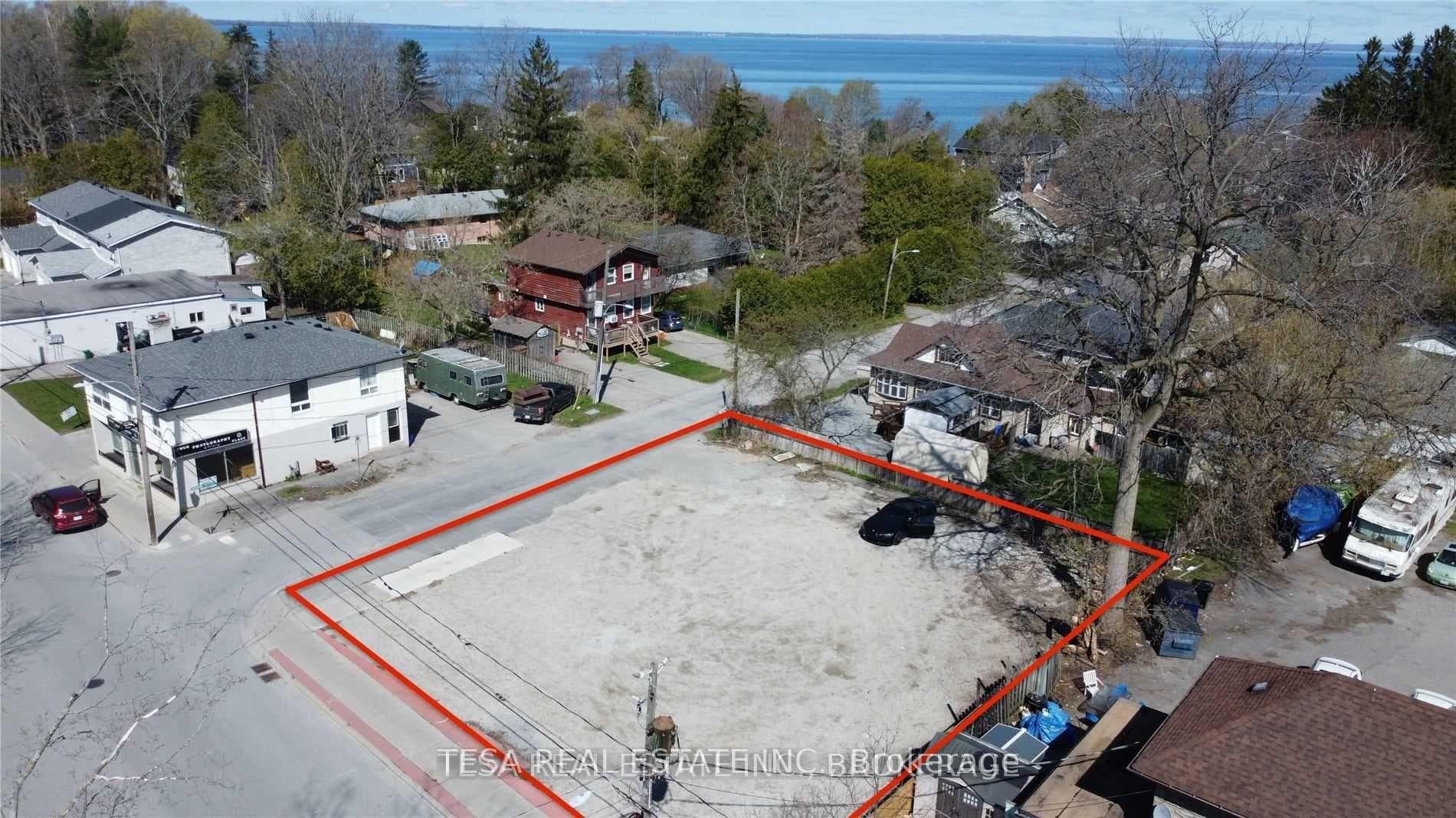 924 & 926 Lake Drive, Georgina, ON L4P 3E9 - Photo 1