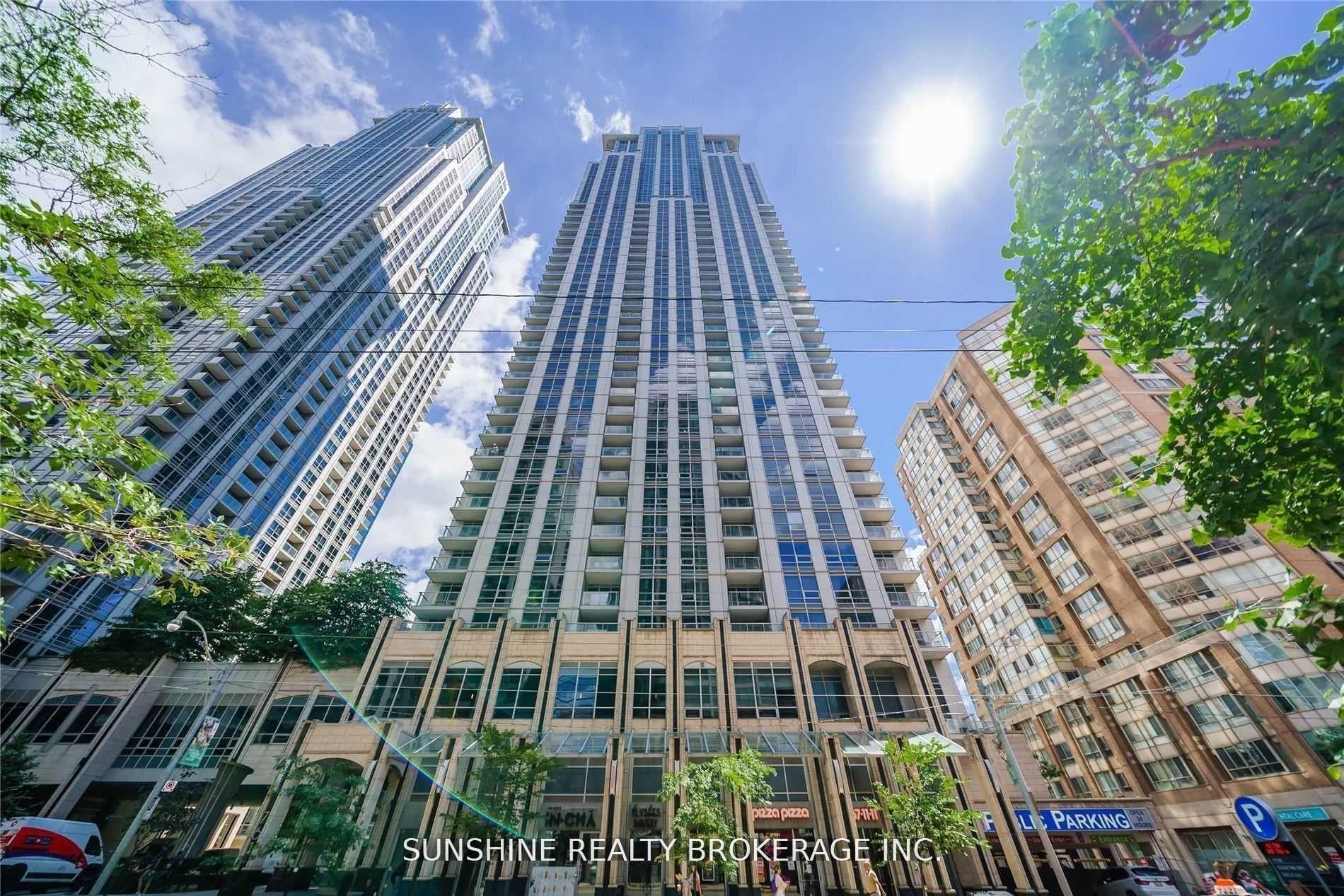 763 Bay Street Unit 3112, Downtown Toronto / Waterfront, ON M5G 2R3 - Photo 1