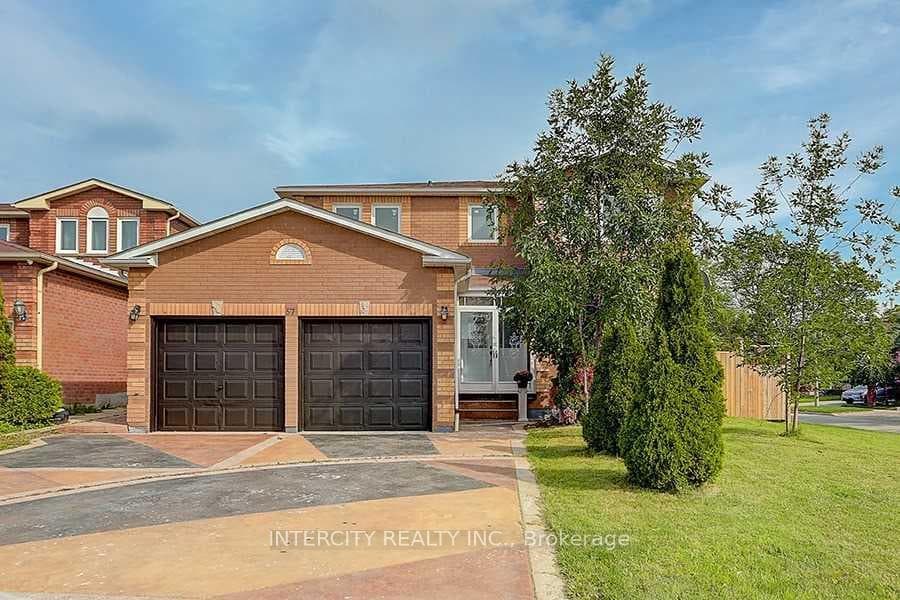 57 Yorkland Street, Richmond Hill, ON L4C 9Z4 - Photo 1