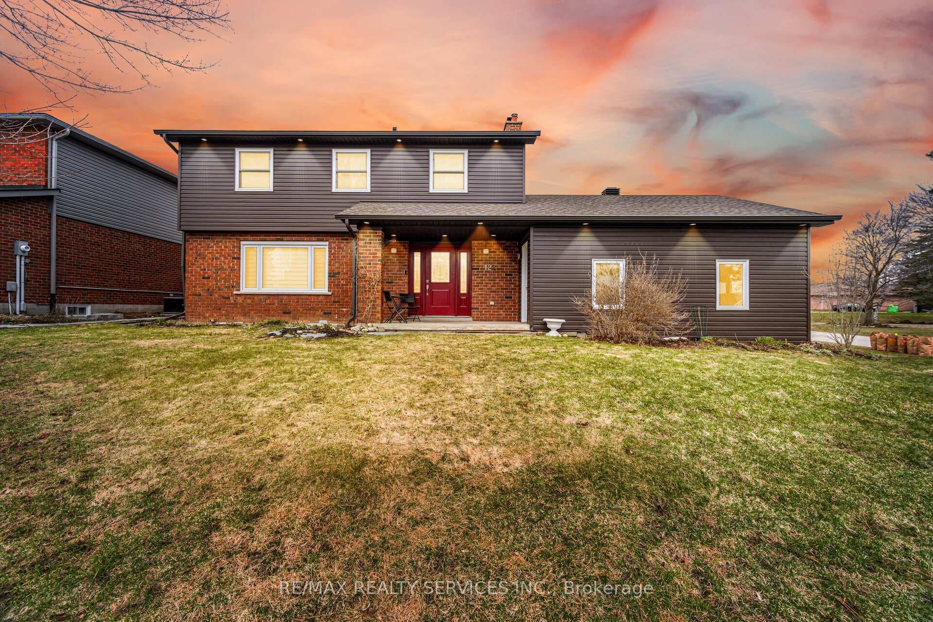 12 Pine Street, Erin, ON N0B 1T0 - Photo 1