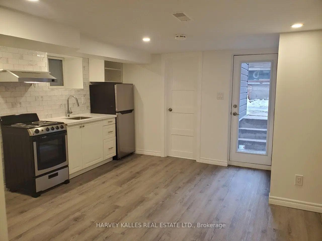 1300 Lansdowne Avenue Unit Lower, Keelesdale / Eglinton West, ON M6K 2V9 - Photo 1
