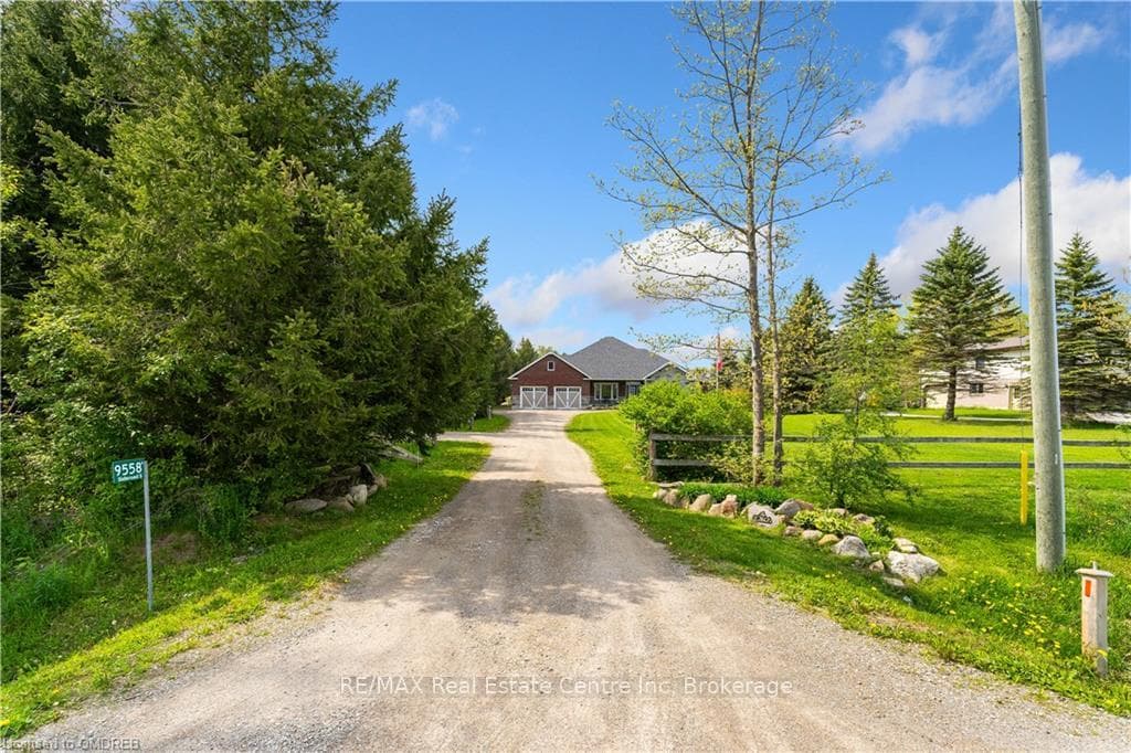 9558 5 Side Road, Erin
