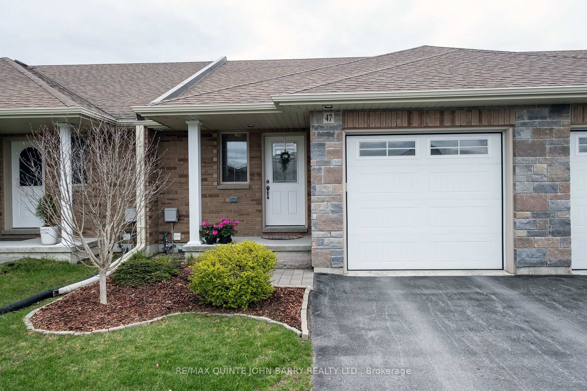 47 McIntosh Crescent, Quinte West, ON K8V 0G1 - Photo 1