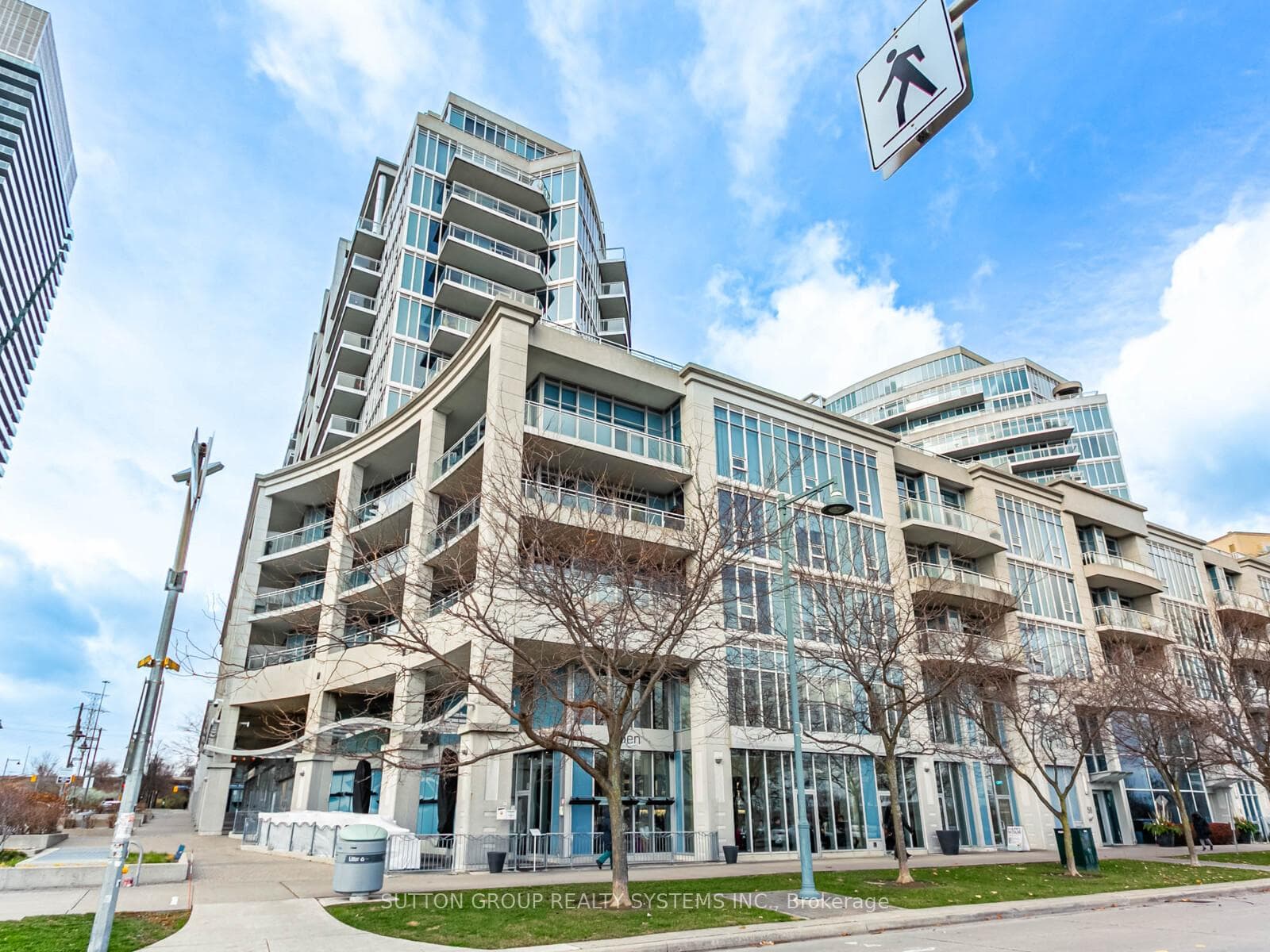 58 Marine Parade Drive Unit 325, Liberty Village / Parkdale / South Parkdale, ON M8V 4G1 - Photo 1