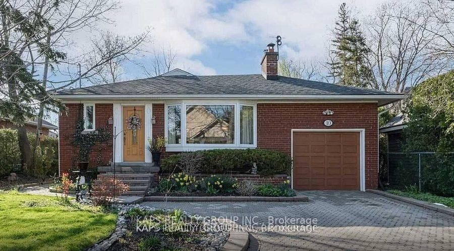 10 Wanita Road, Mississauga, ON L5G 1B1 - Photo 1