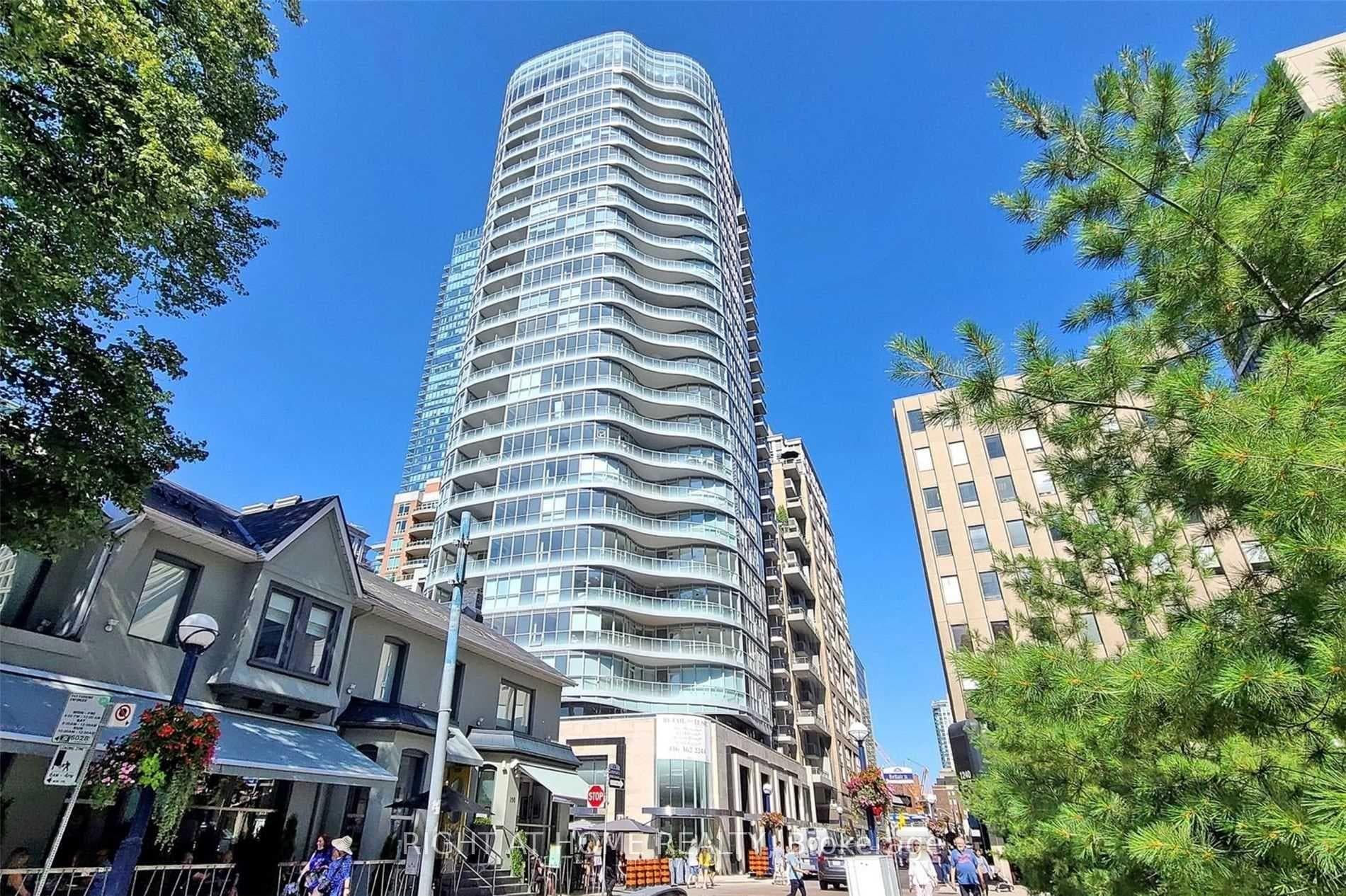 88 Cumberland Street Unit 408, Annex / Yorkville / Summerhill, ON M5R 1A3 - Photo 1