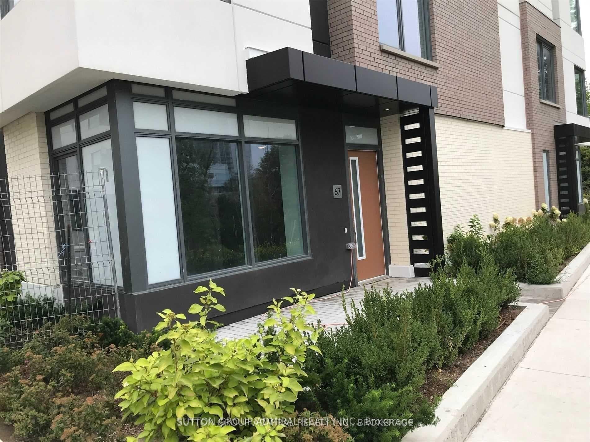 1060 Portage Parkway Unit Th067, Vaughan
