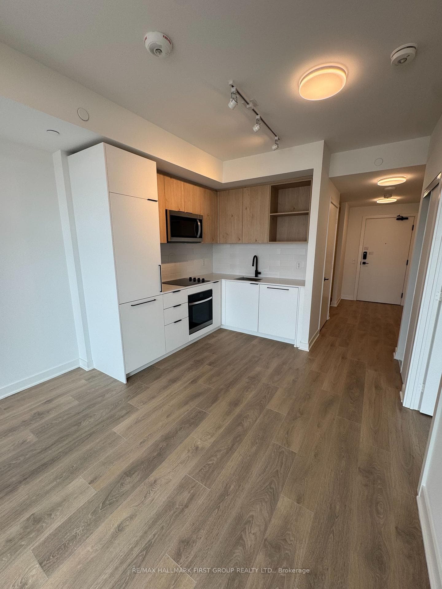 1185 Dupont Street Unit 621, Bloor West Village / Swansea, ON M6H 0G5 - Photo 1