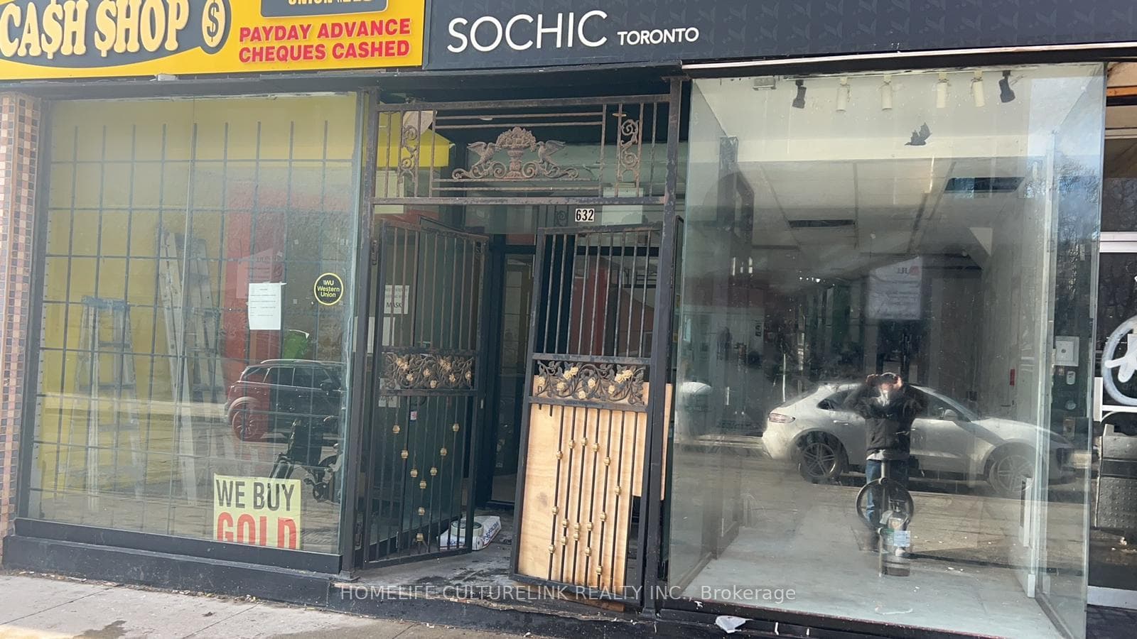 632 Yonge Street, Downtown Toronto / Waterfront, ON M4Y 1Z8 - Photo 1