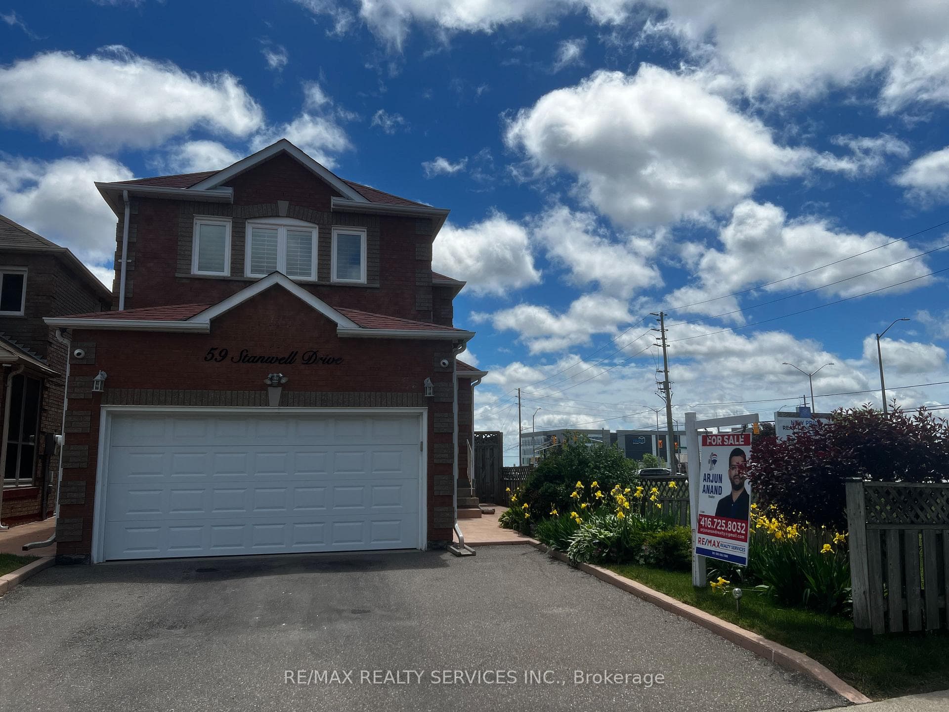 59 Stanwell Drive, Brampton, ON L6Z 3Y8 - Photo 1