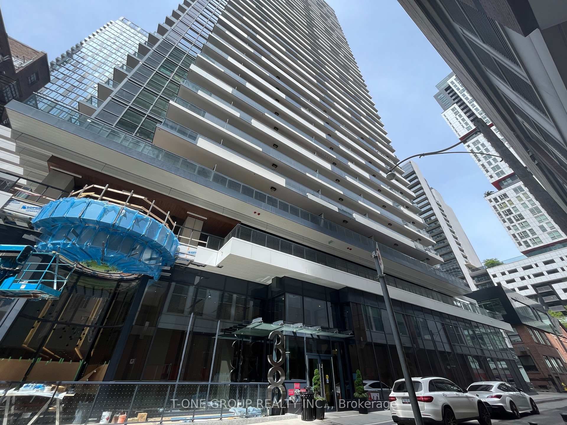 38 Widmer Street Unit 1711, Toronto C01