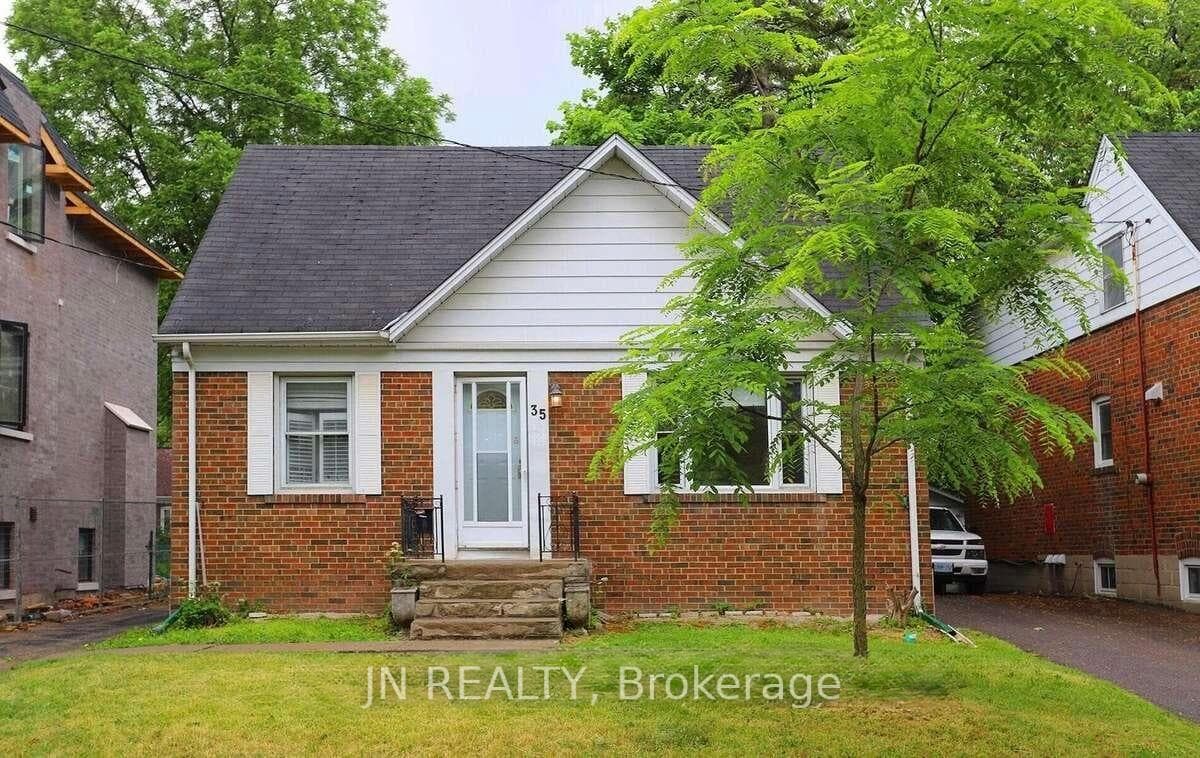 35 Anndale Drive, Willowdale / Newtonbrook, ON M2N 2W9 - Photo 1