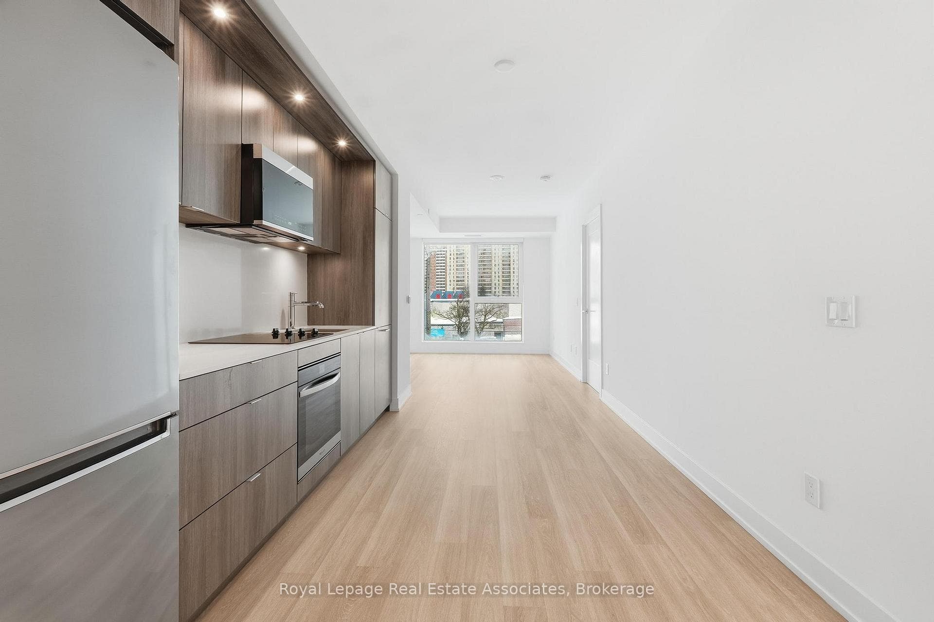 25 Cordova Avenue Unit 313, Etobicoke (Islington / Rexdale), ON M9A 0E5 - Photo 1