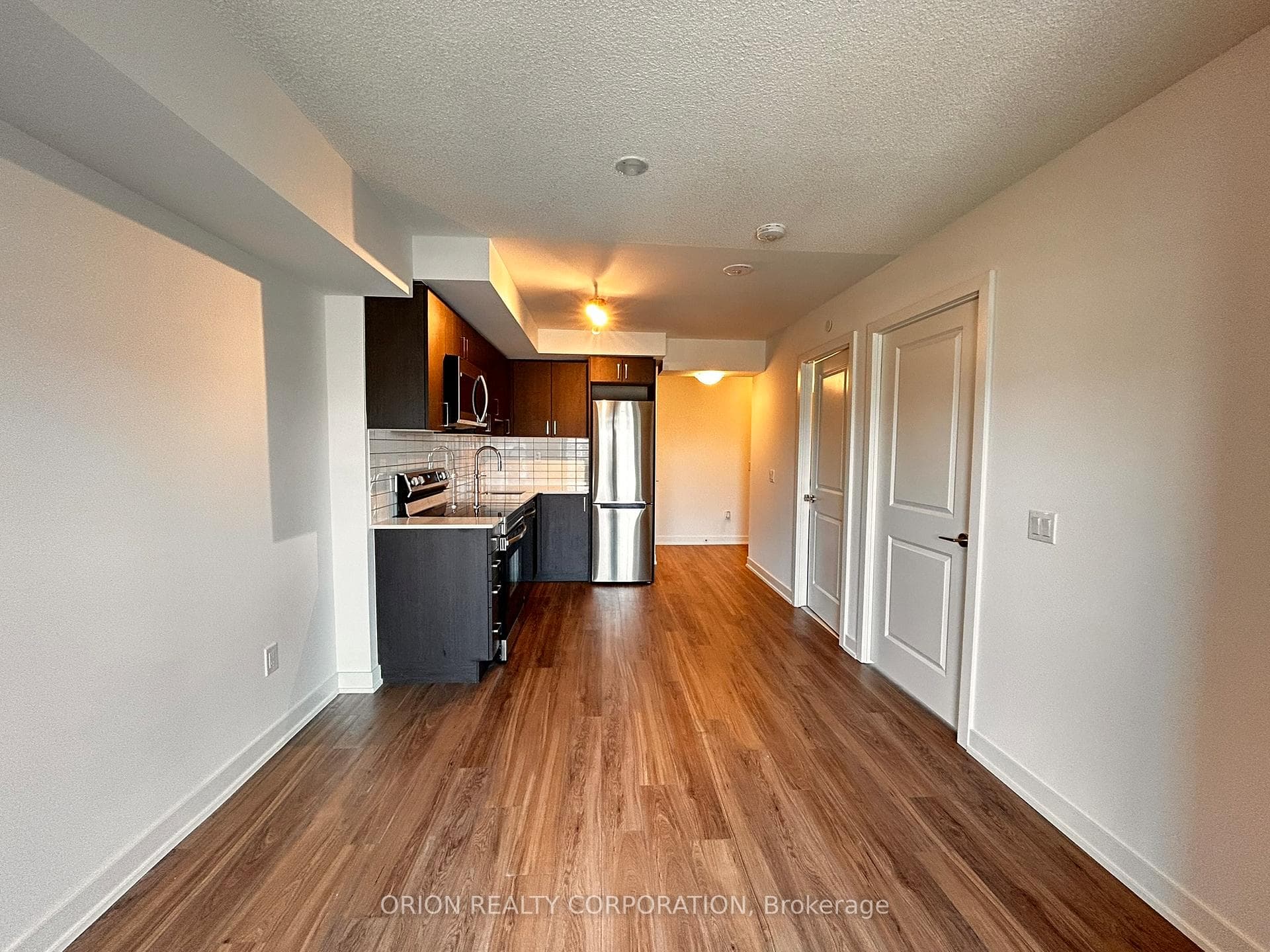 1010 Sandy Beach Road Unit 912, Pickering, ON L1W 0C7 - Photo 1