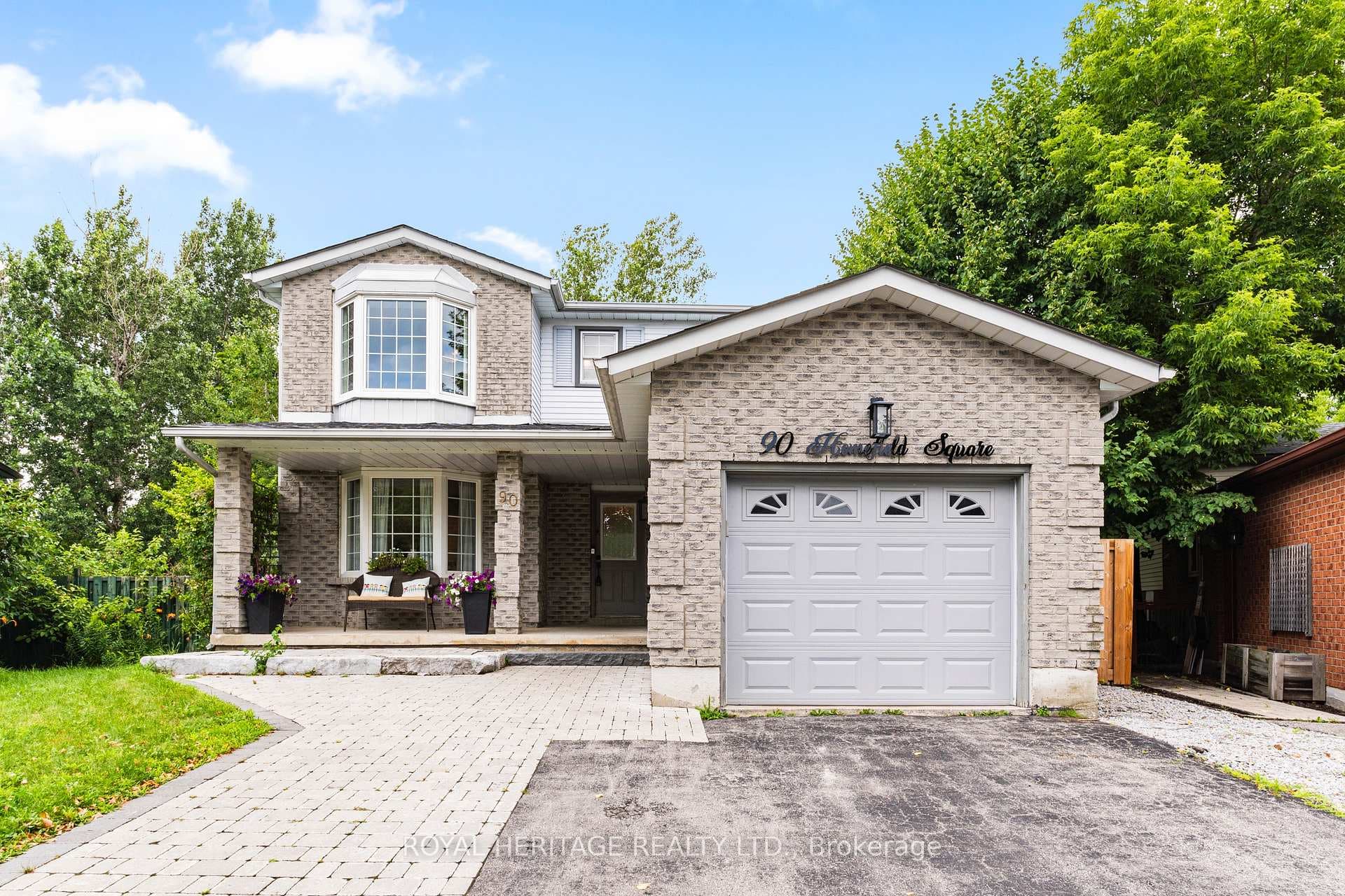 90 Homefield Square, Clarington