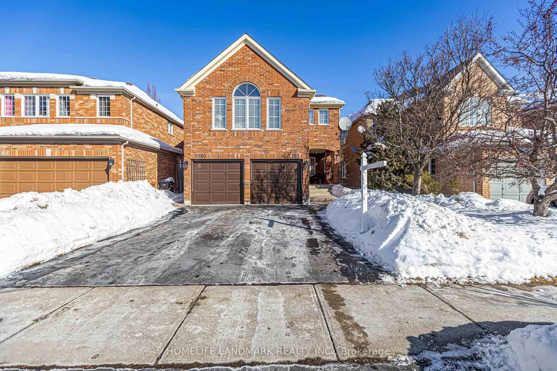 5303 Russell View Road, Mississauga, ON L5M 5W1 - Photo 1
