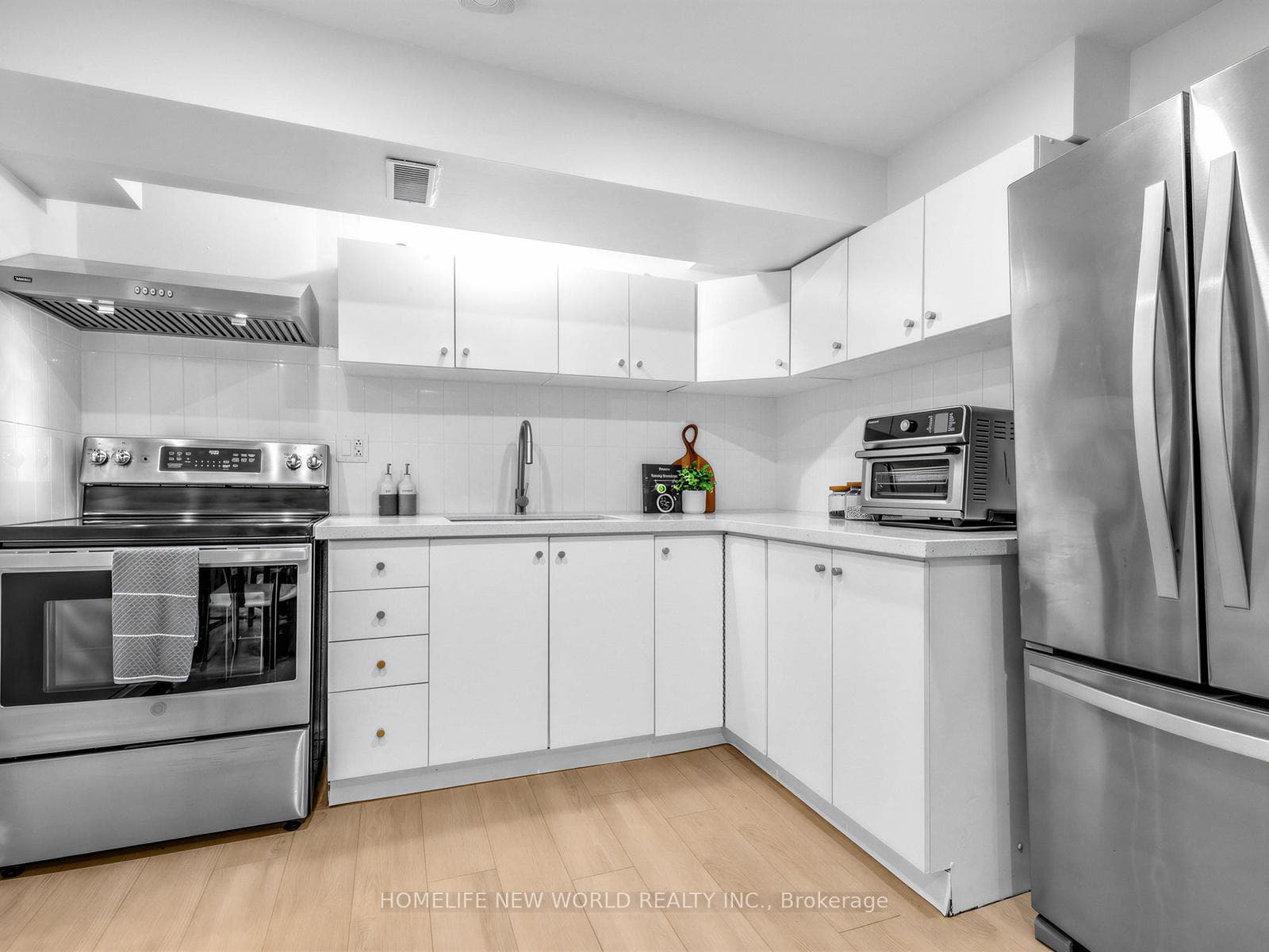 Brand new S/S appliances, quartz counter top
