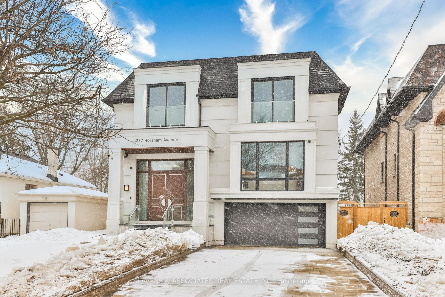 237 Horsham Avenue, Toronto C07