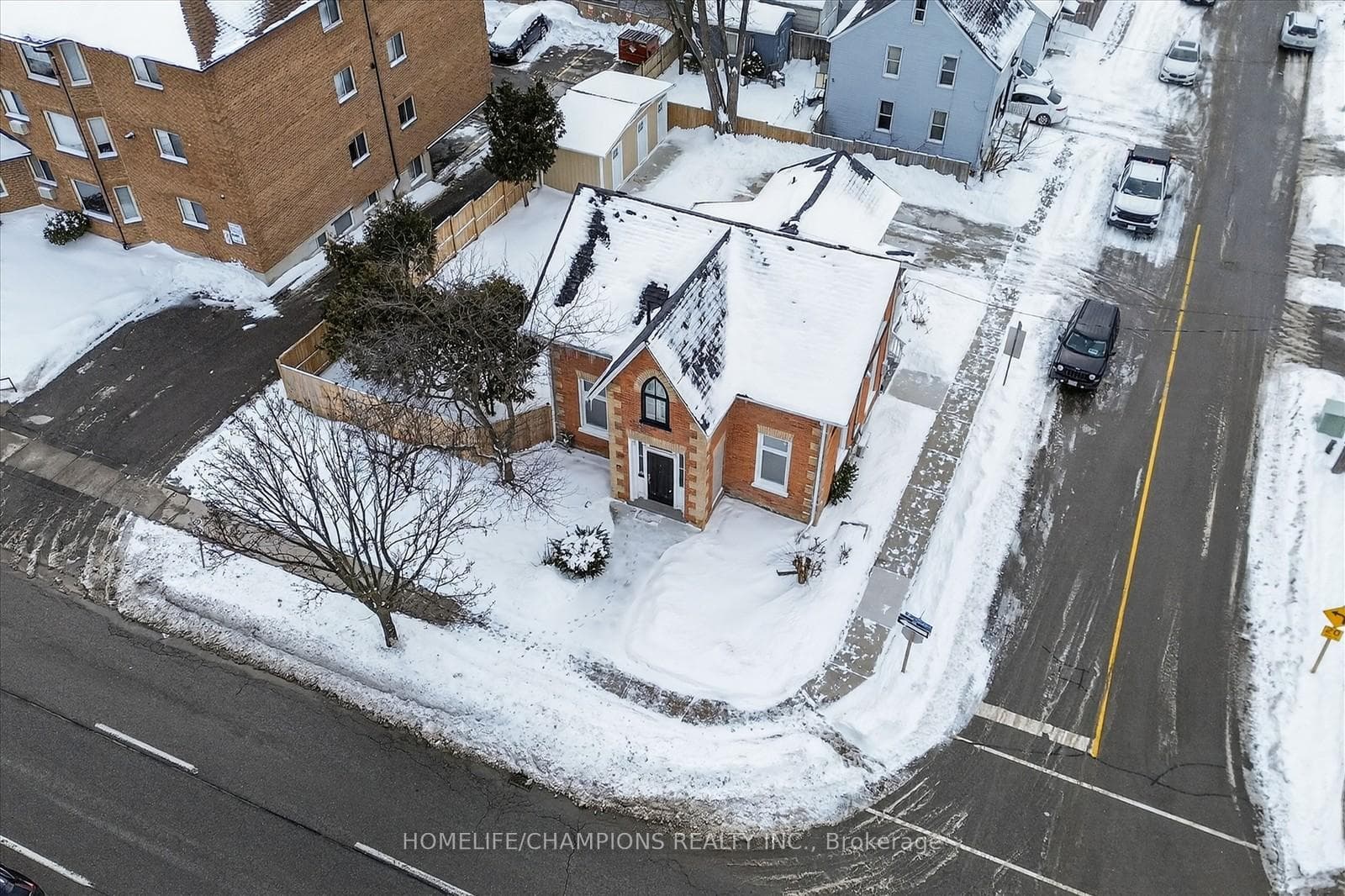 168 Centre Street, Oshawa, ON L1H 4A6 - Photo 1