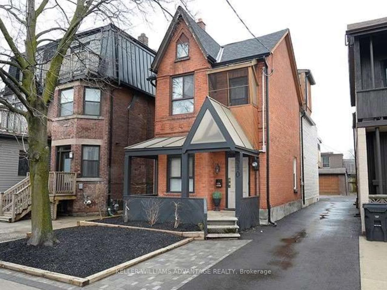 340 Pacific Avenue Unit 1, Toronto W02
