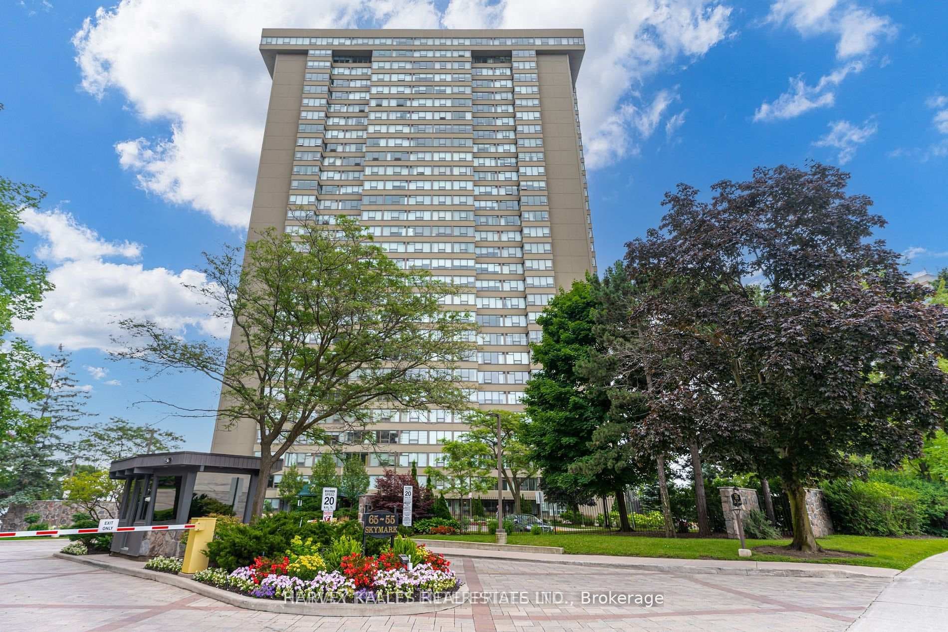 55 Skymark Drive Unit 205, Hillcrest Village / Bayview Village, ON M2H 3N4 - Photo 1