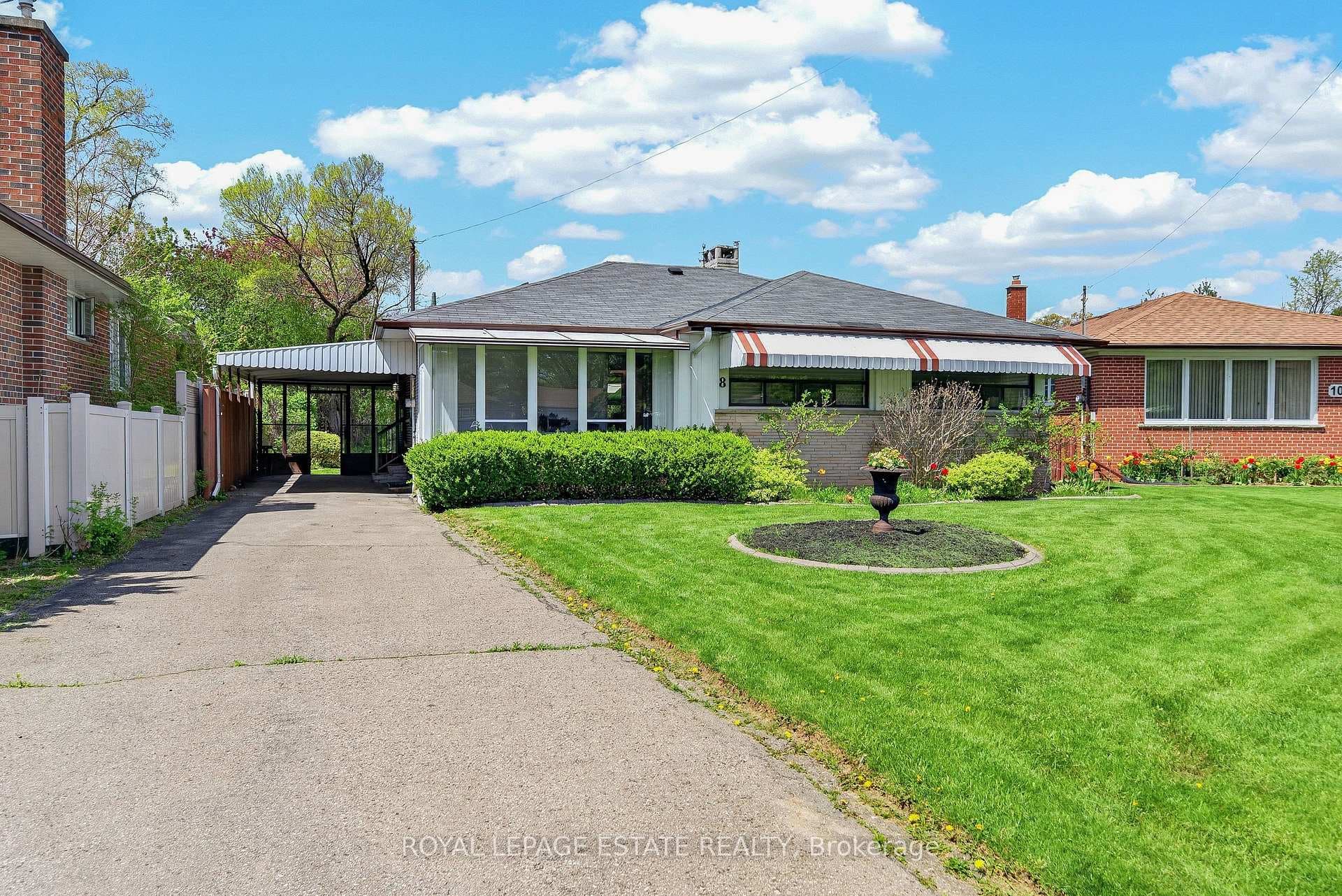8 Wallbridge Court, Toronto C07