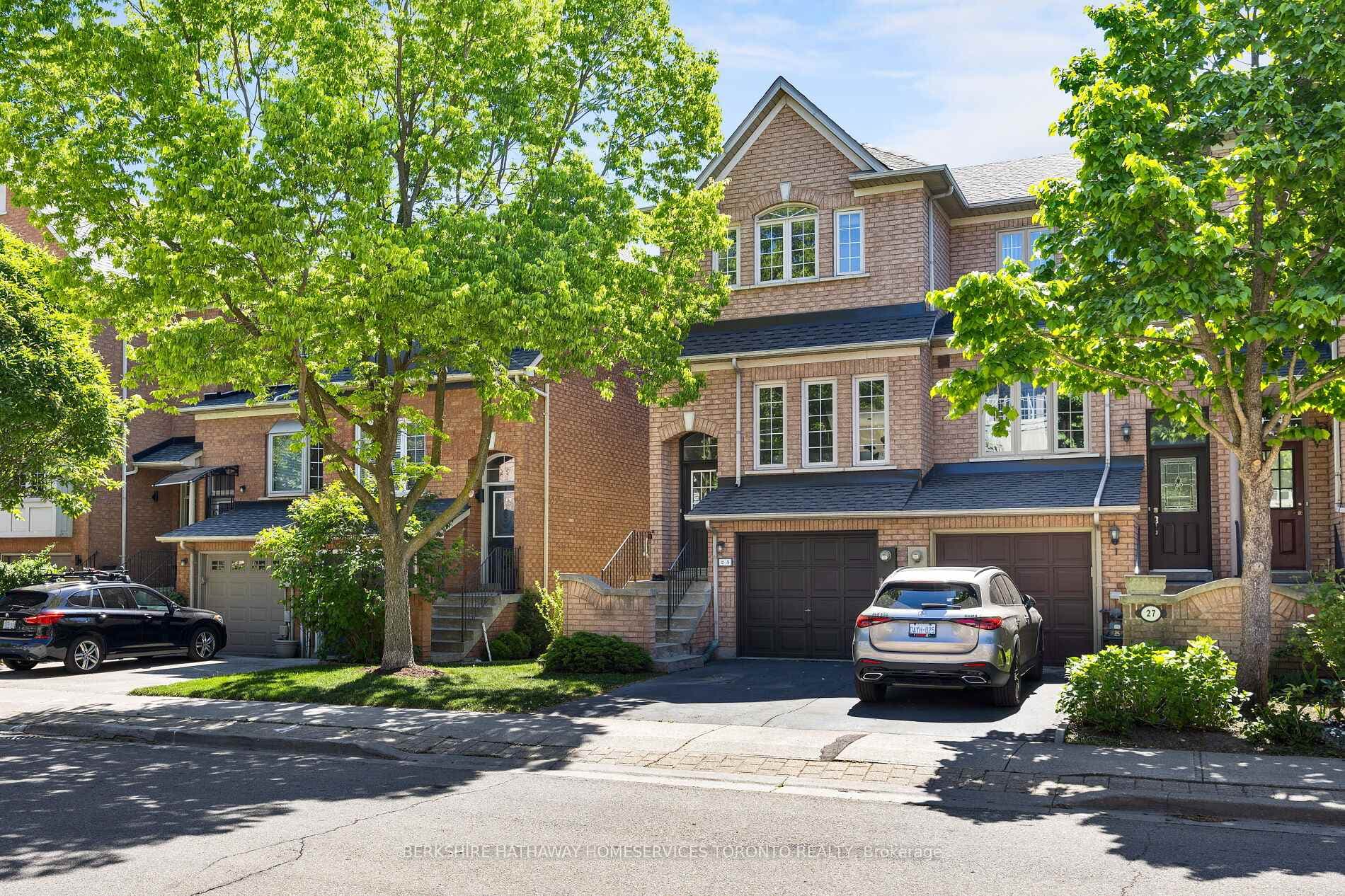25 Bluewater Court, Liberty Village / Parkdale / South Parkdale, ON M8V 4A7 - Photo 1