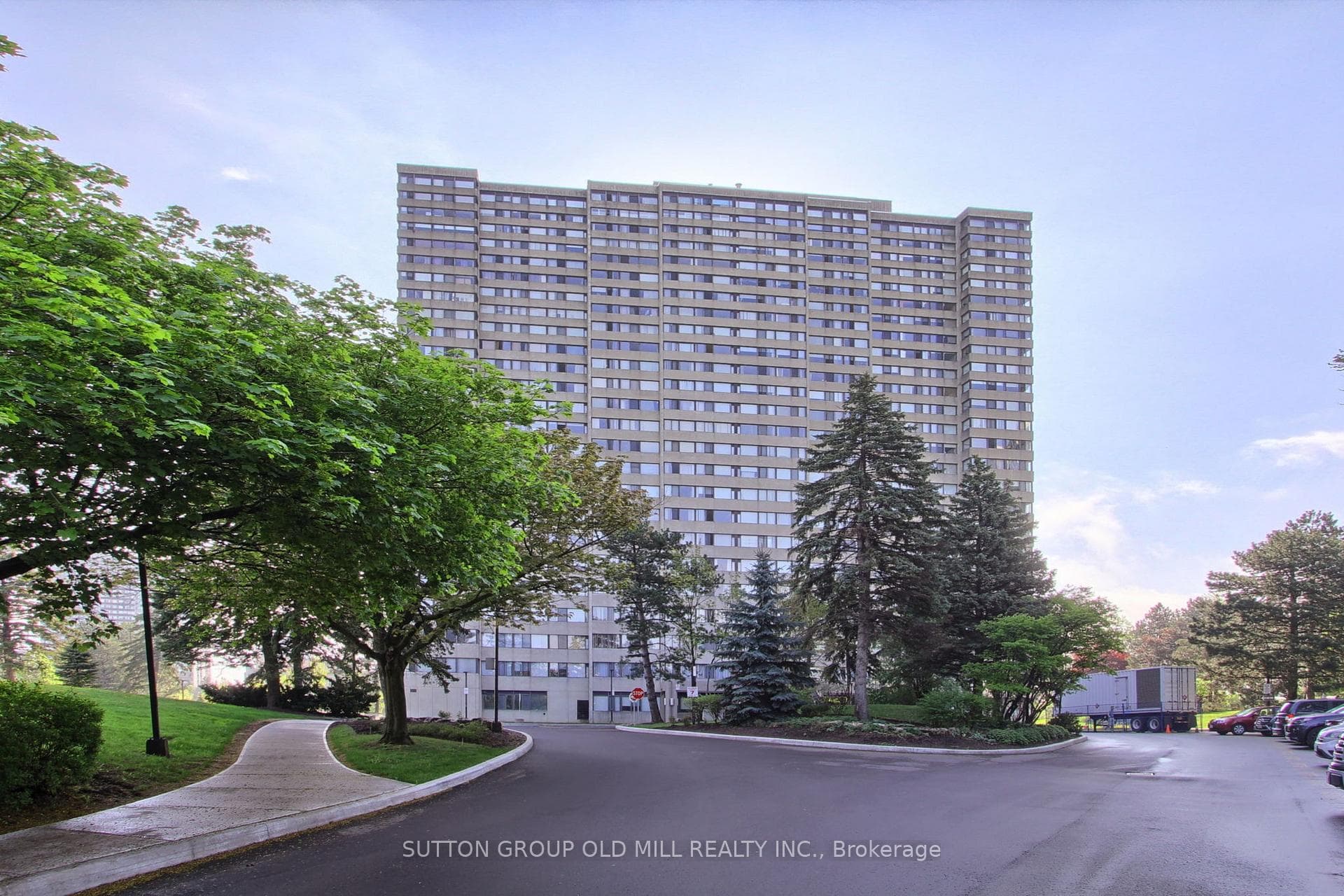 133 Torresdale Avenue Unit 1604, Thornhill / Willowdale, ON M2R 3T2 - Photo 1