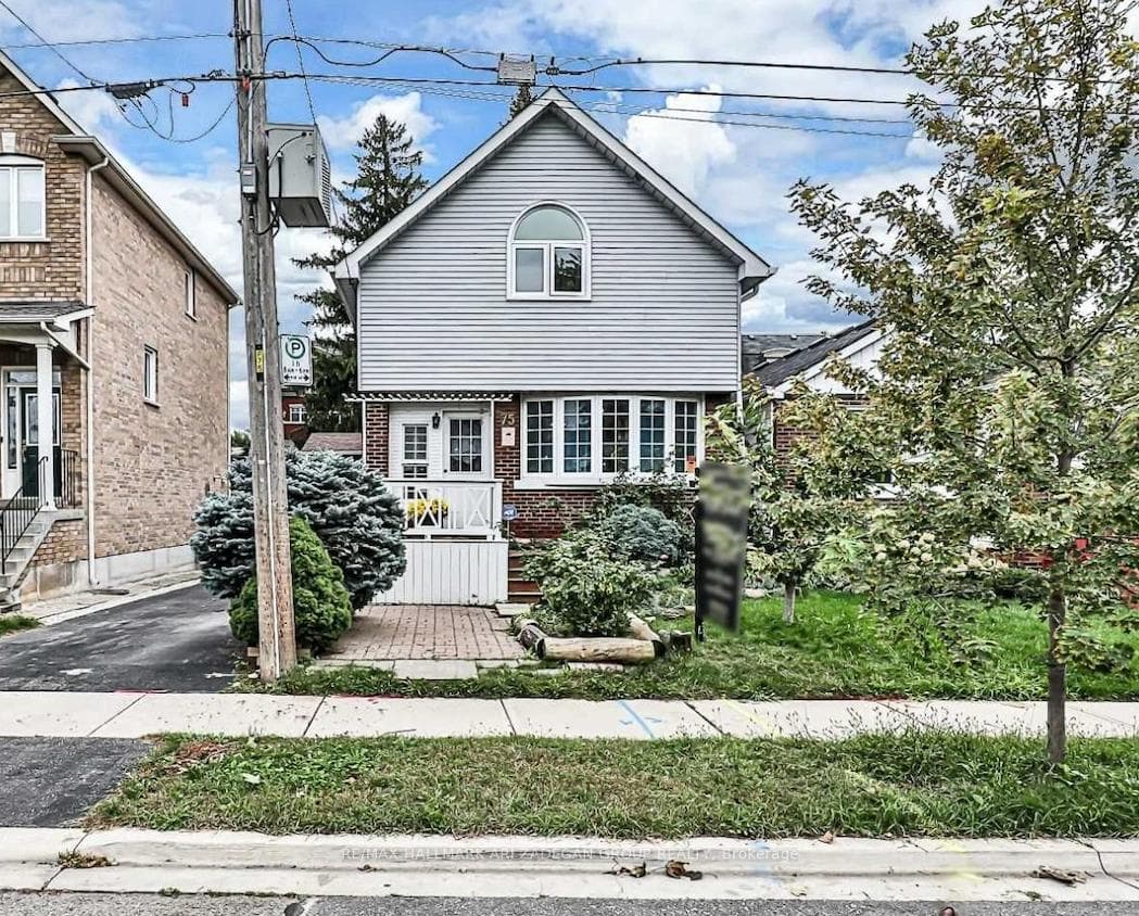 75 Fairfield Avenue Unit Entire Home, Liberty Village / Parkdale / South Parkdale, ON M8W 1R6 - Photo 1