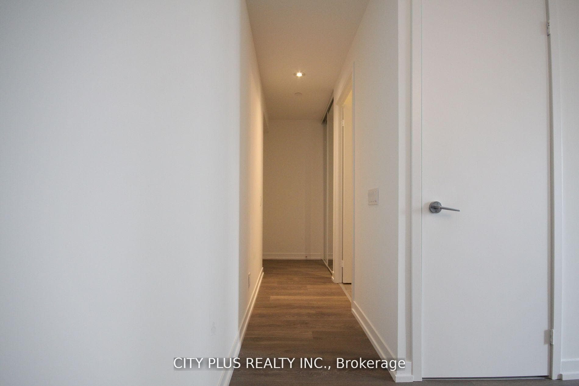 950 Portage Parkway Unit 1910, Vaughan, ON L4K 0J7 - Photo 1